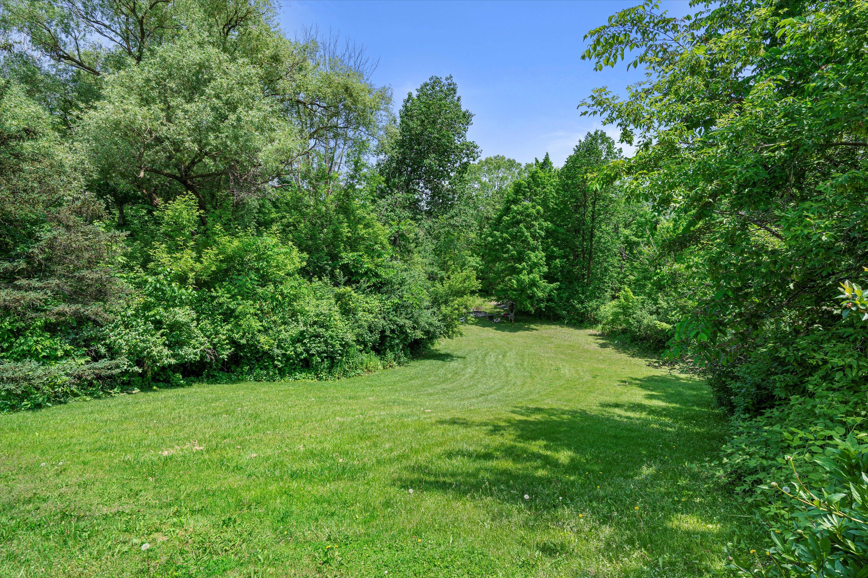 Lisbon, Wisconsin, 53089, United States, 4 Bedrooms Bedrooms, ,5 BathroomsBathrooms,Residential,For Sale,1868566