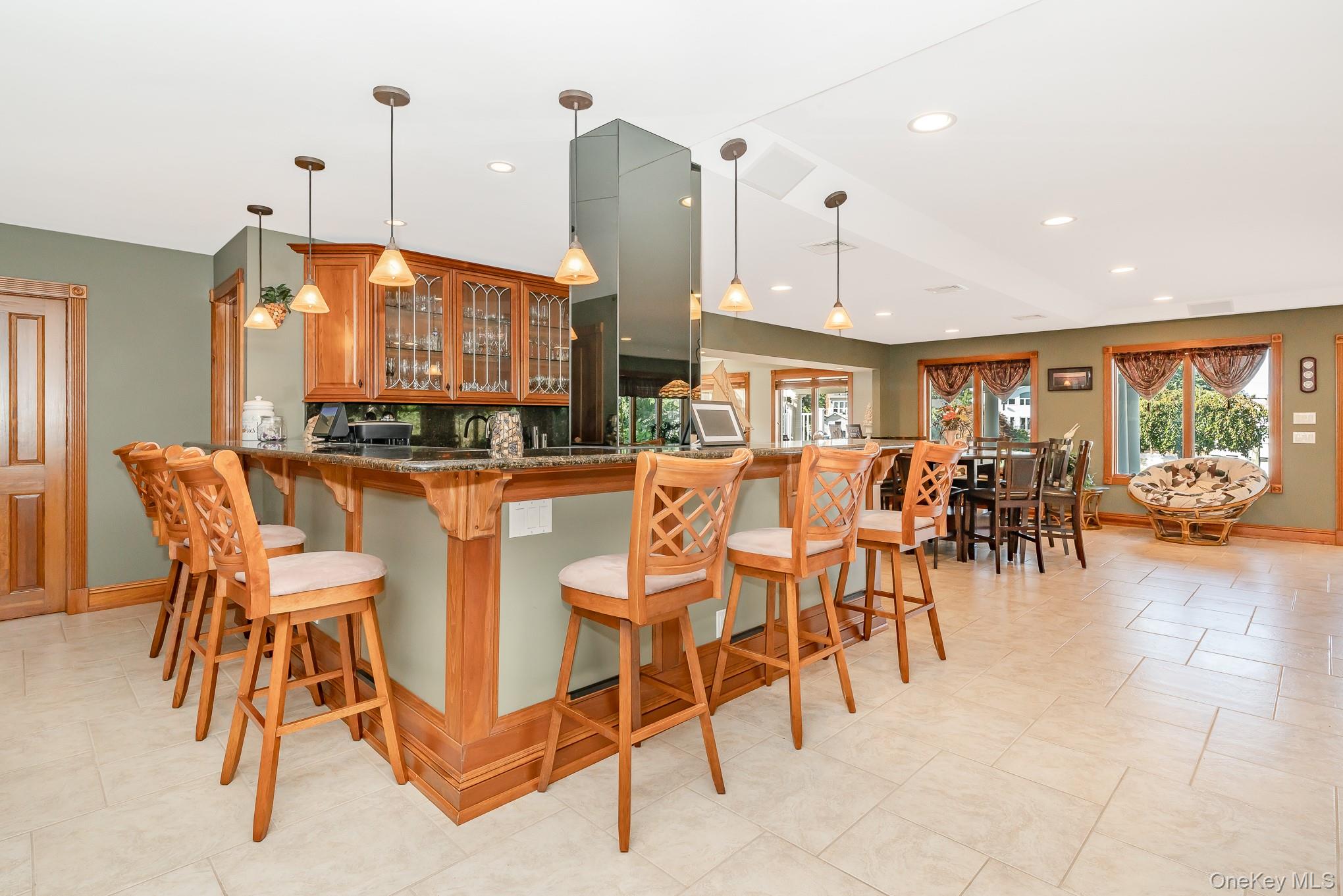 West Islip, New York, 11795, United States, 5 Bedrooms Bedrooms, ,5 BathroomsBathrooms,Residential,For Sale,1943882