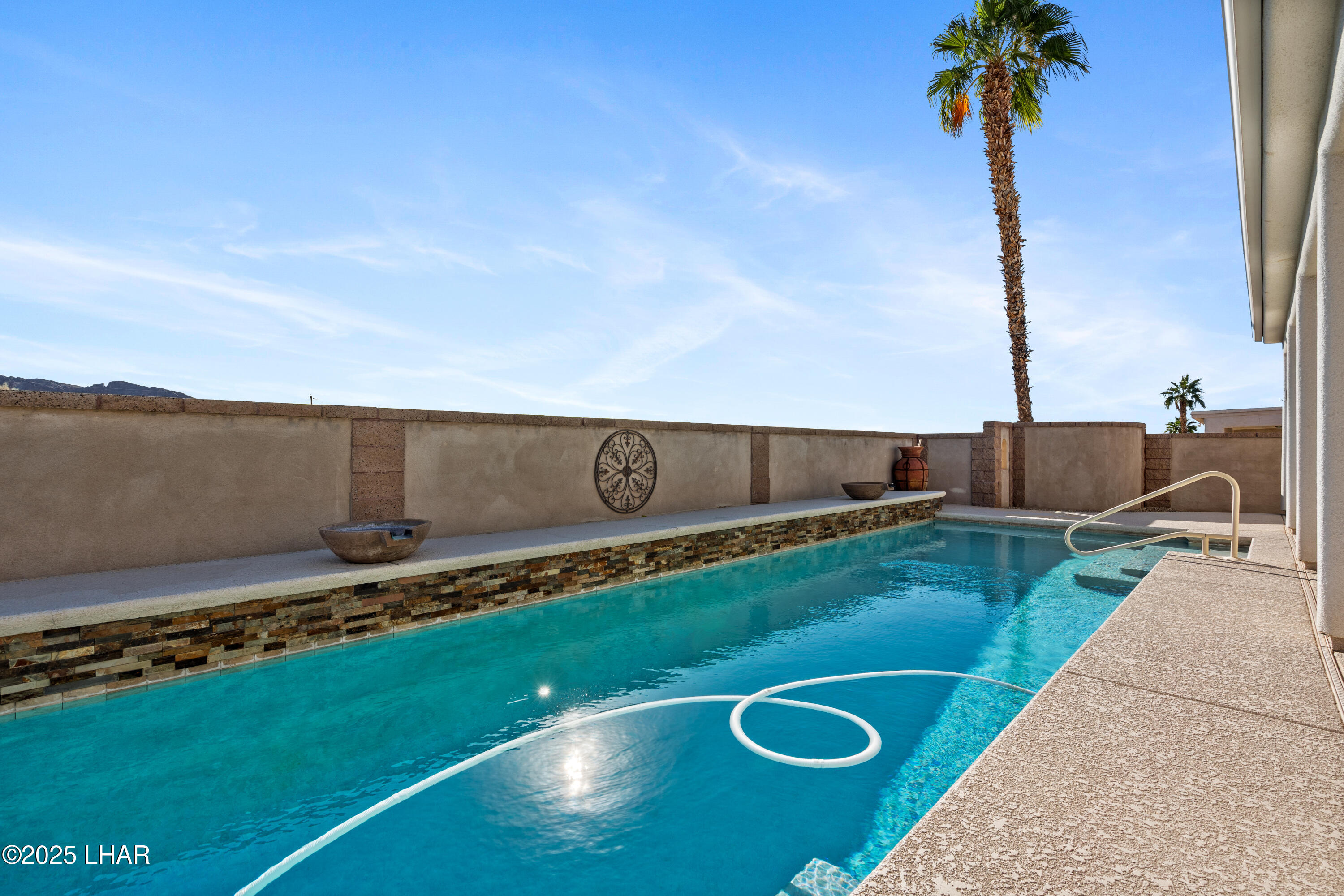 Lake Havasu City, Arizona, 86406, United States, 3 Bedrooms Bedrooms, ,1 BathroomBathrooms,Residential,For Sale,1995685