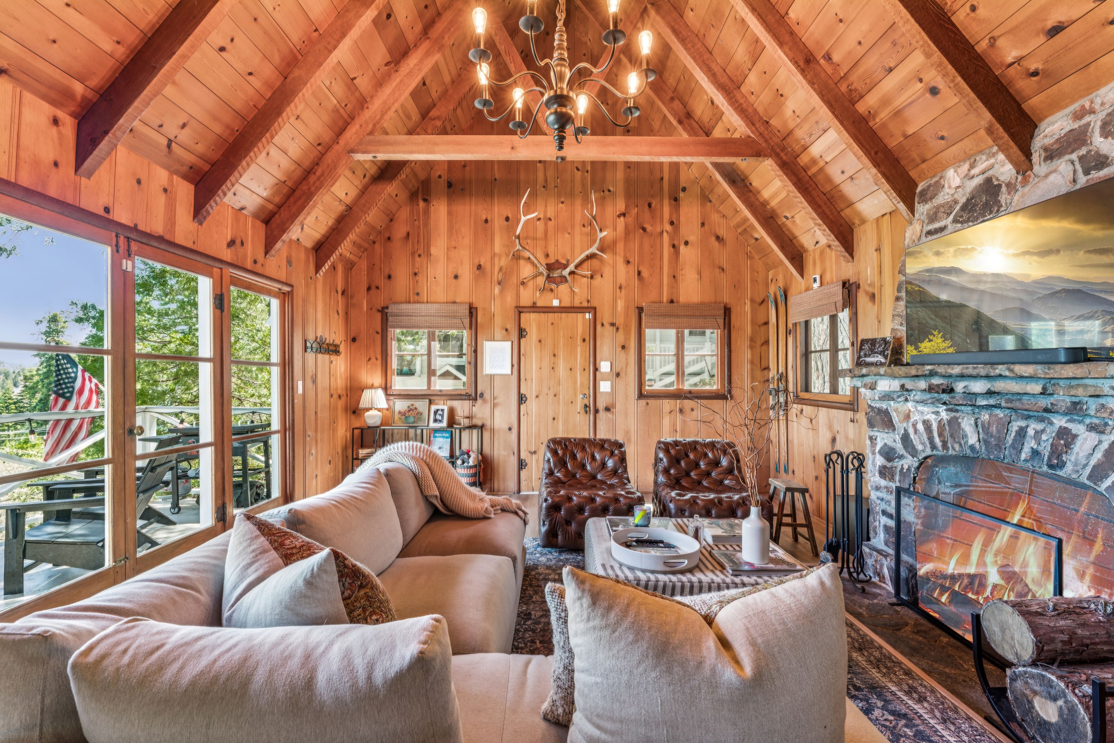  28901 Palisades Drive, Lake Arrowhead, CA 92352 - 物件實景