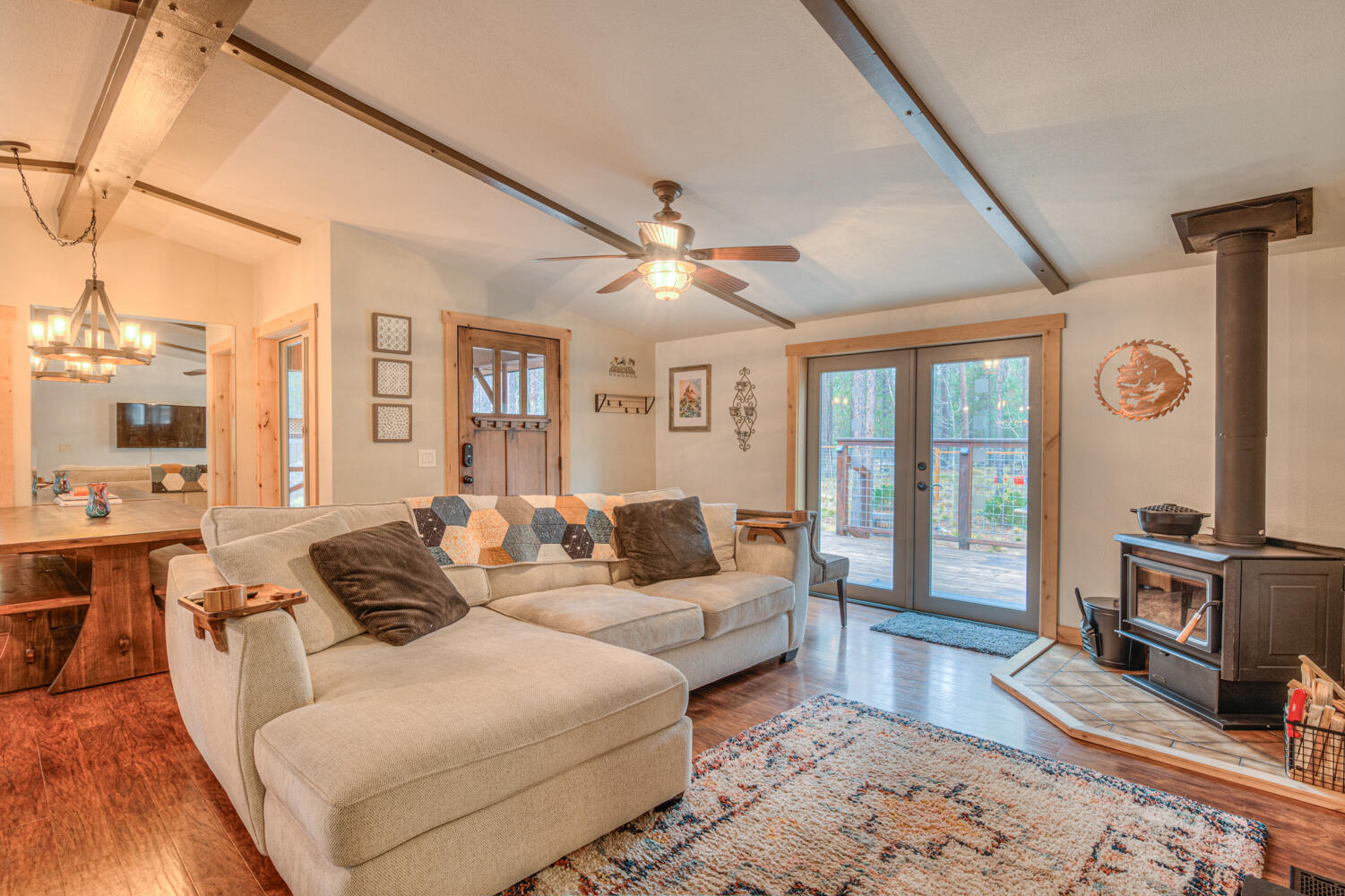 Bend, Oregon, 97707, United States, 2 Bedrooms Bedrooms, ,2 BathroomsBathrooms,Residential,For Sale,2000386