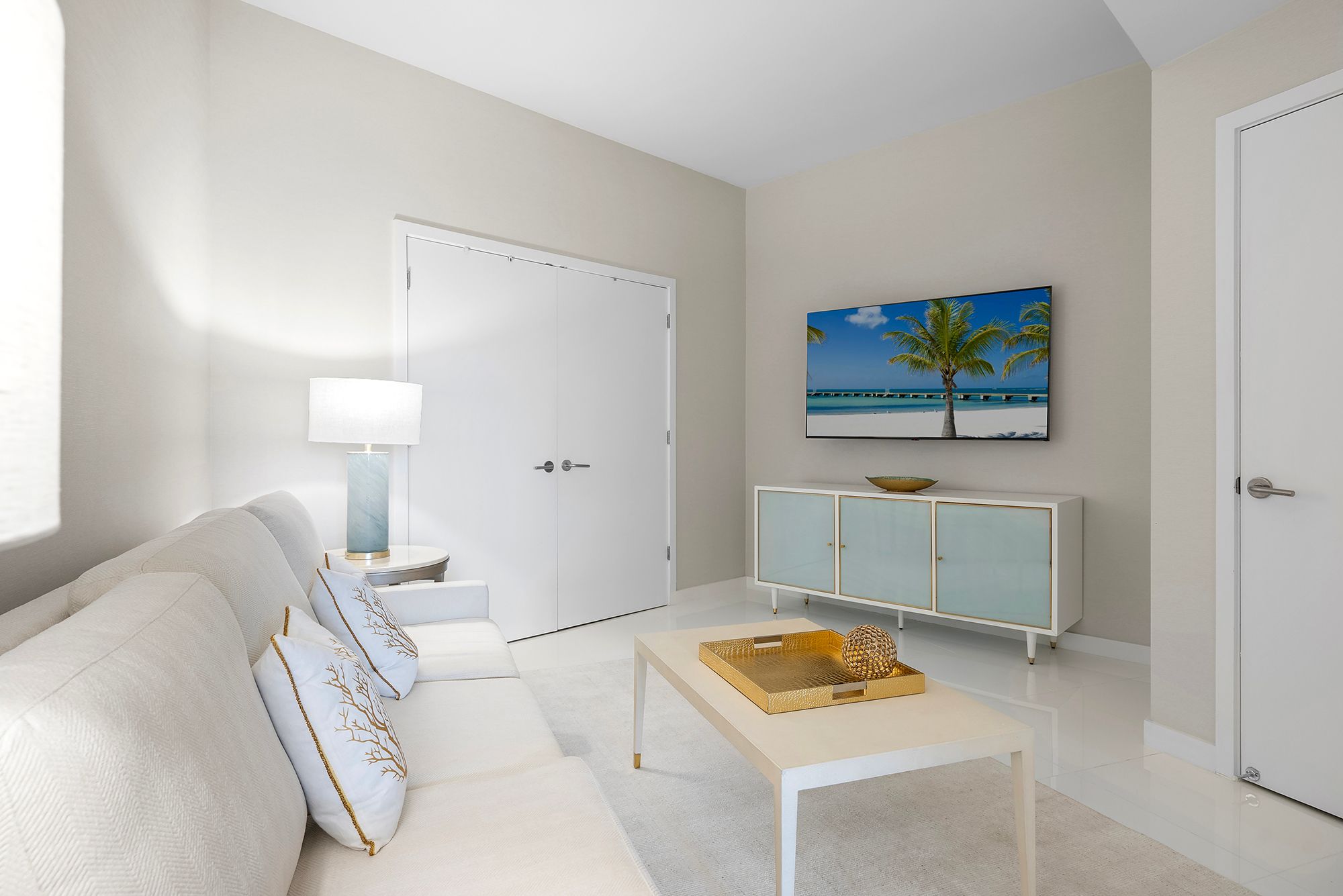  851 NE 1st Ave, Miami, FL, 33132 - 物件實景