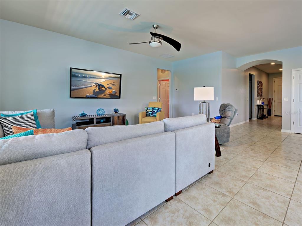 Venice, Florida, 34293, United States, 2 Bedrooms Bedrooms, ,2 BathroomsBathrooms,Residential,For Sale,1913341