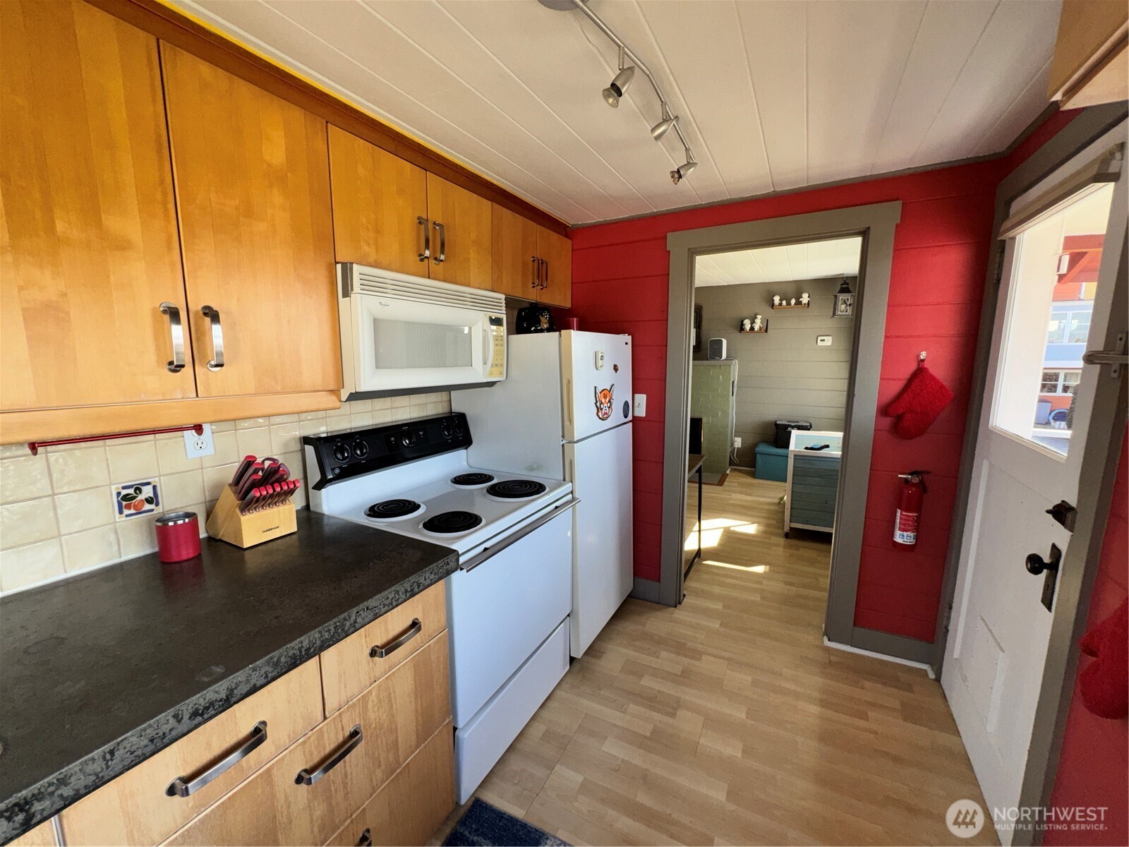 Bellingham, Washington, 98225, United States, ,Residential,For Sale,1895723