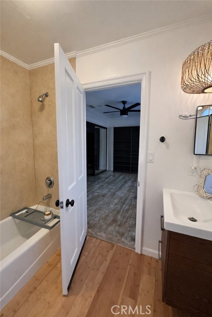 Reseda, California, 91335, United States, 3 Bedrooms Bedrooms, ,3 BathroomsBathrooms,Residential,For Sale,2009231