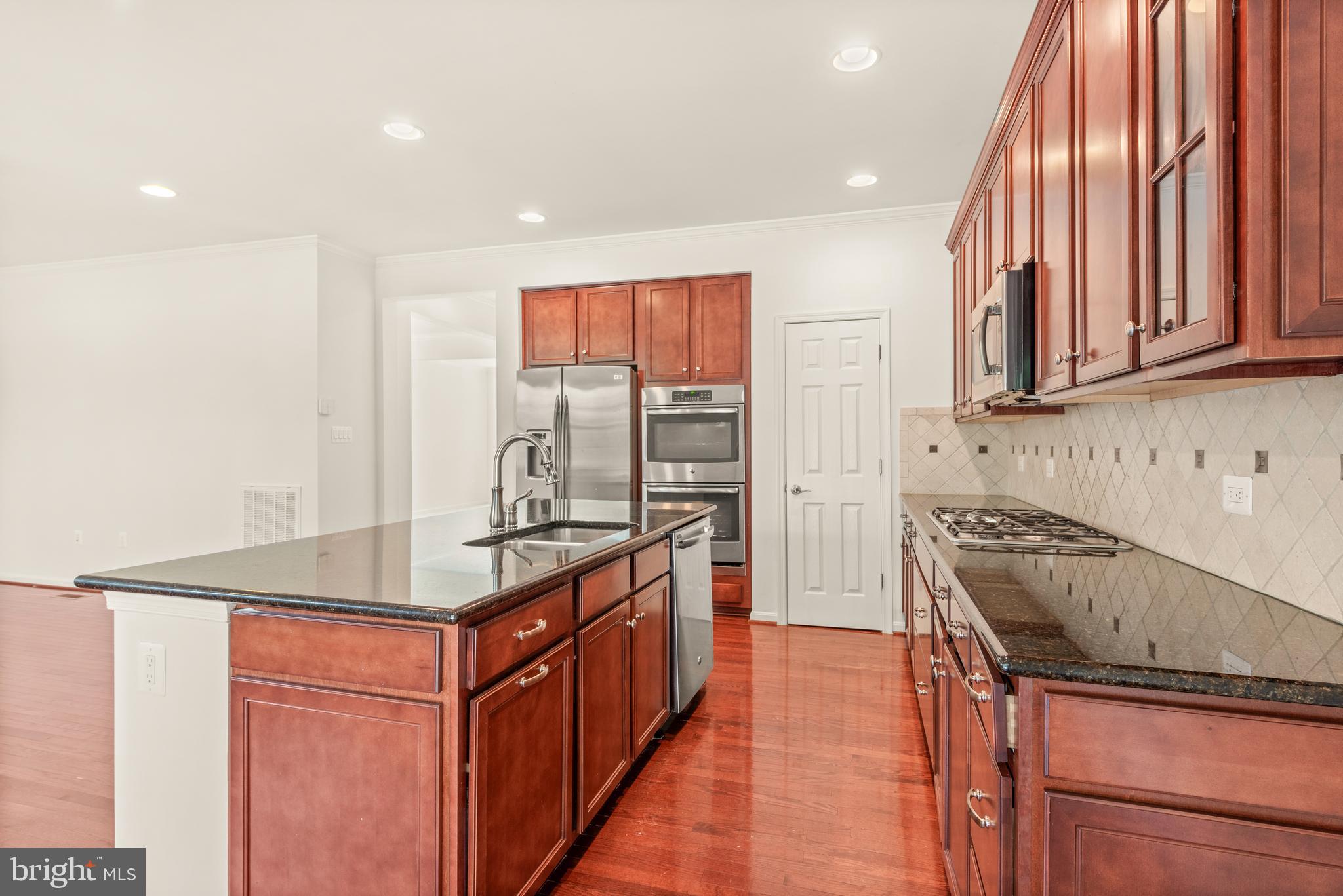 Manassas, Virginia, 20110, United States, 4 Bedrooms Bedrooms, ,4 BathroomsBathrooms,Residential,For Sale,1905847