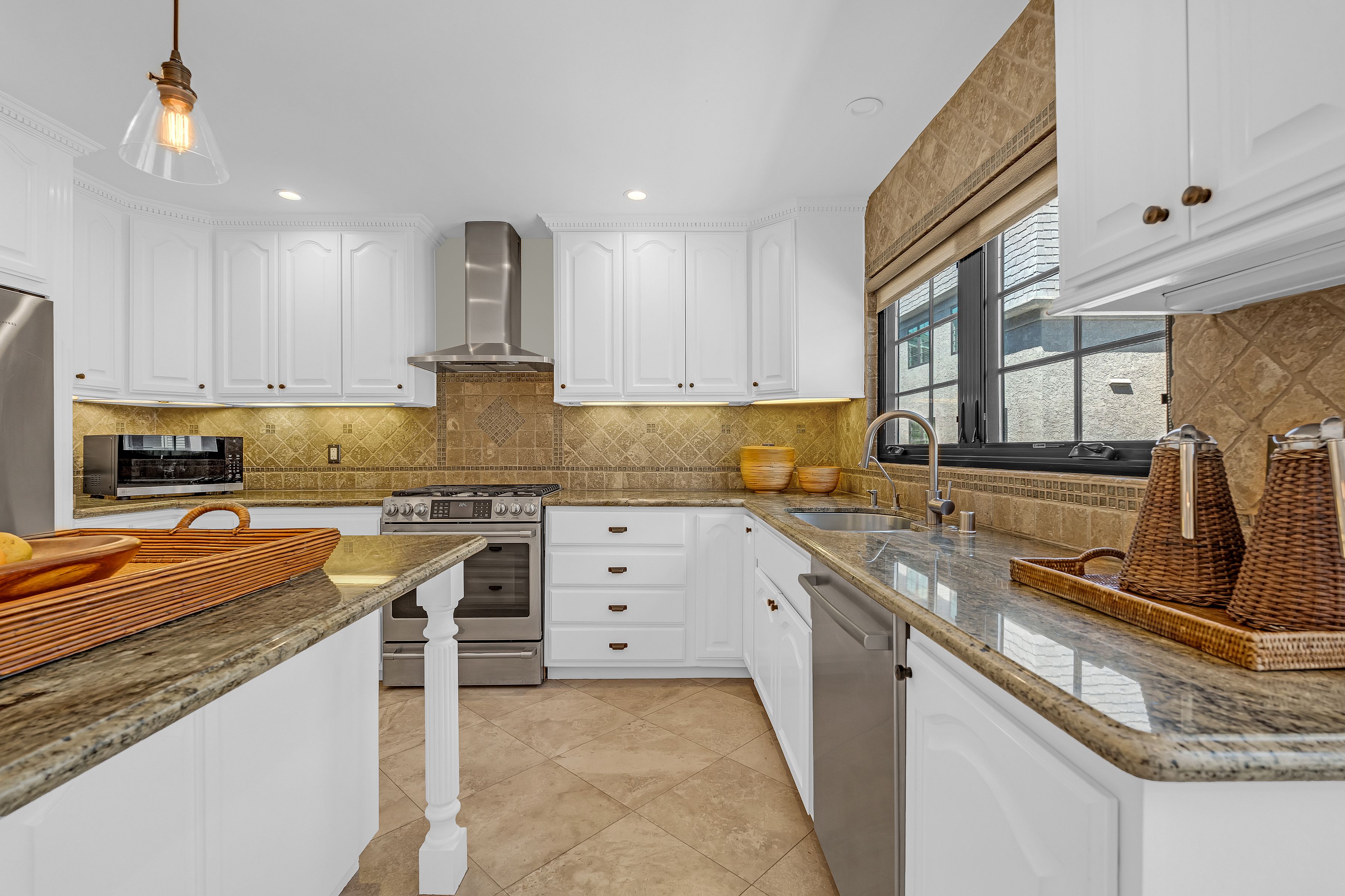  338 South Orange Grove Boulevard - 物件實景