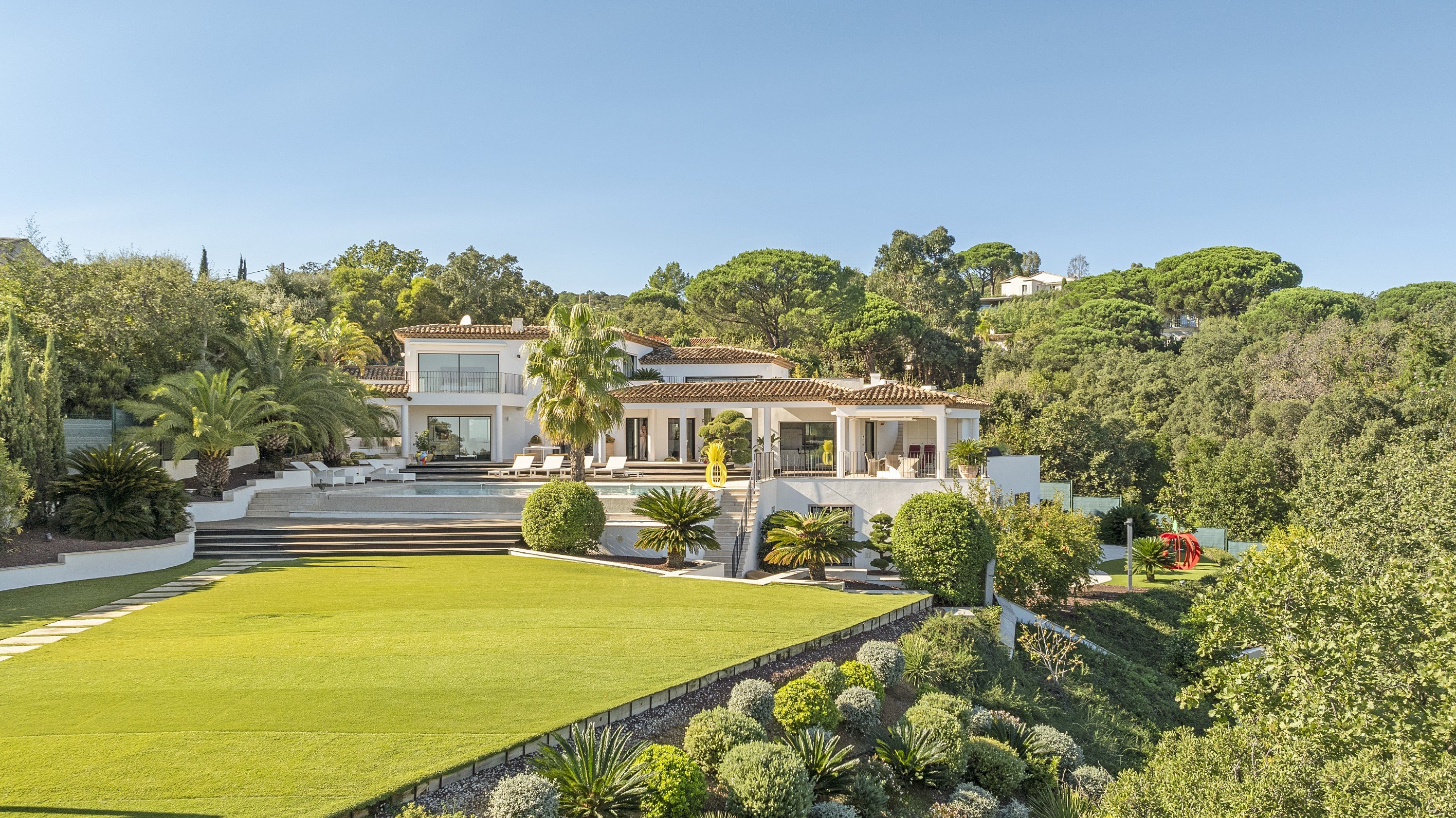 Grimaud Modern home with pool and sea view - Beauvallon Estate - 物件實景