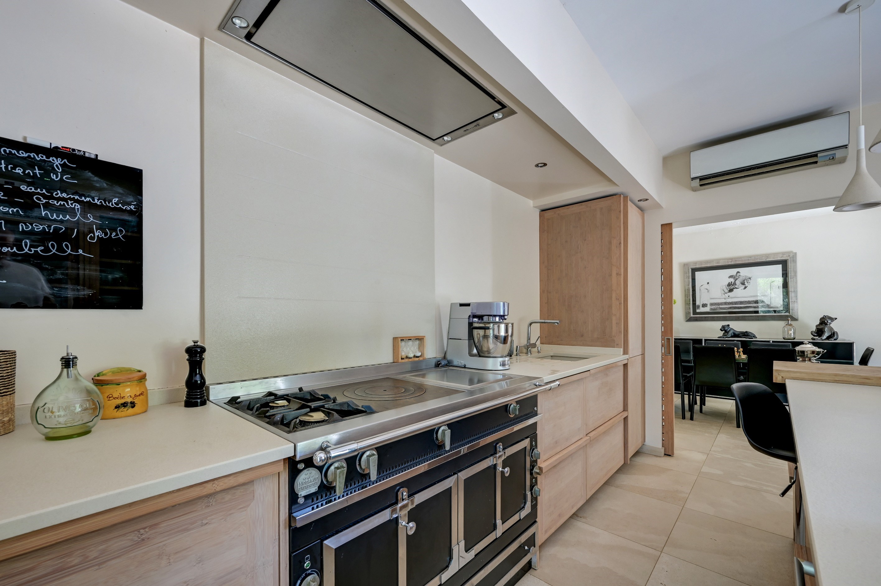  Elegant Family Estate in a Prestigious Southern Aix-en-Provence Setting - 物件實景