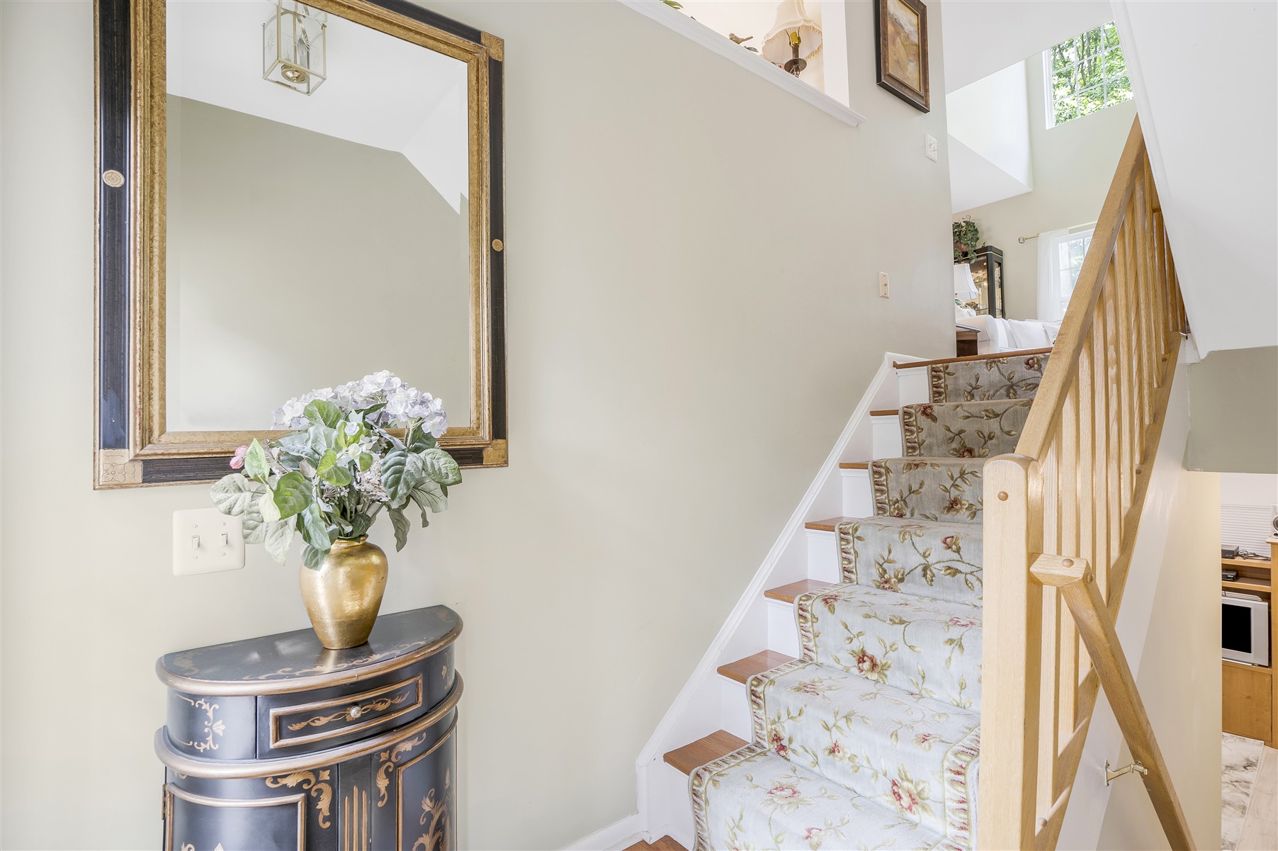  ?Oak Ridge? Townhome Situated on a Premium Private Lot - 物件實景