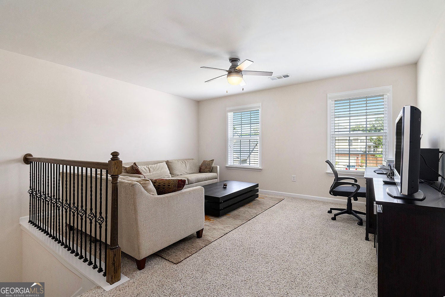 Cumming, Georgia, 30040, United States, 5 Bedrooms Bedrooms, ,5 BathroomsBathrooms,Residential,For Sale,1922351