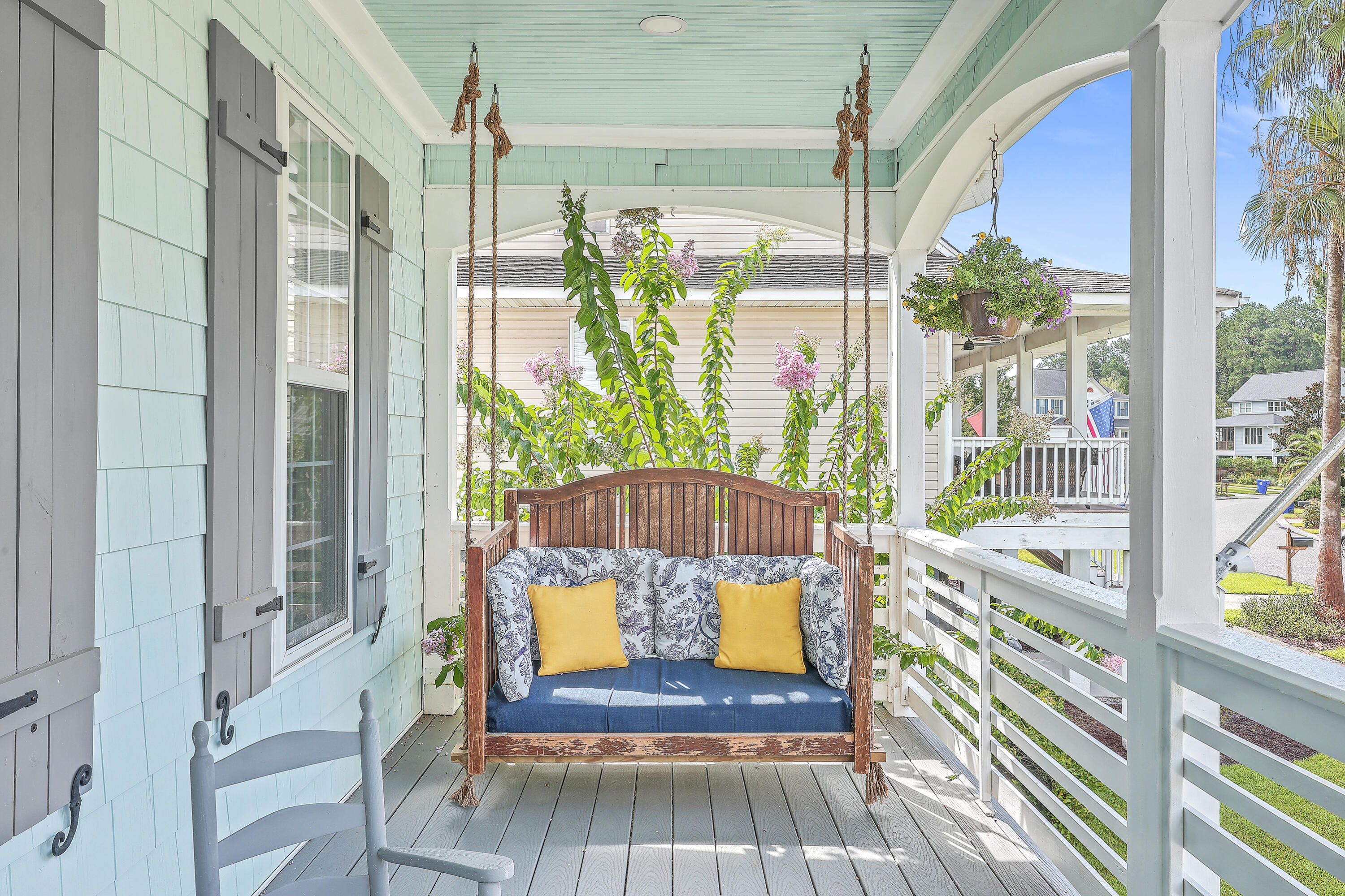 Mount Pleasant, South Carolina, 29466, United States, 3 Bedrooms Bedrooms, ,4 BathroomsBathrooms,Residential,For Sale,1798311