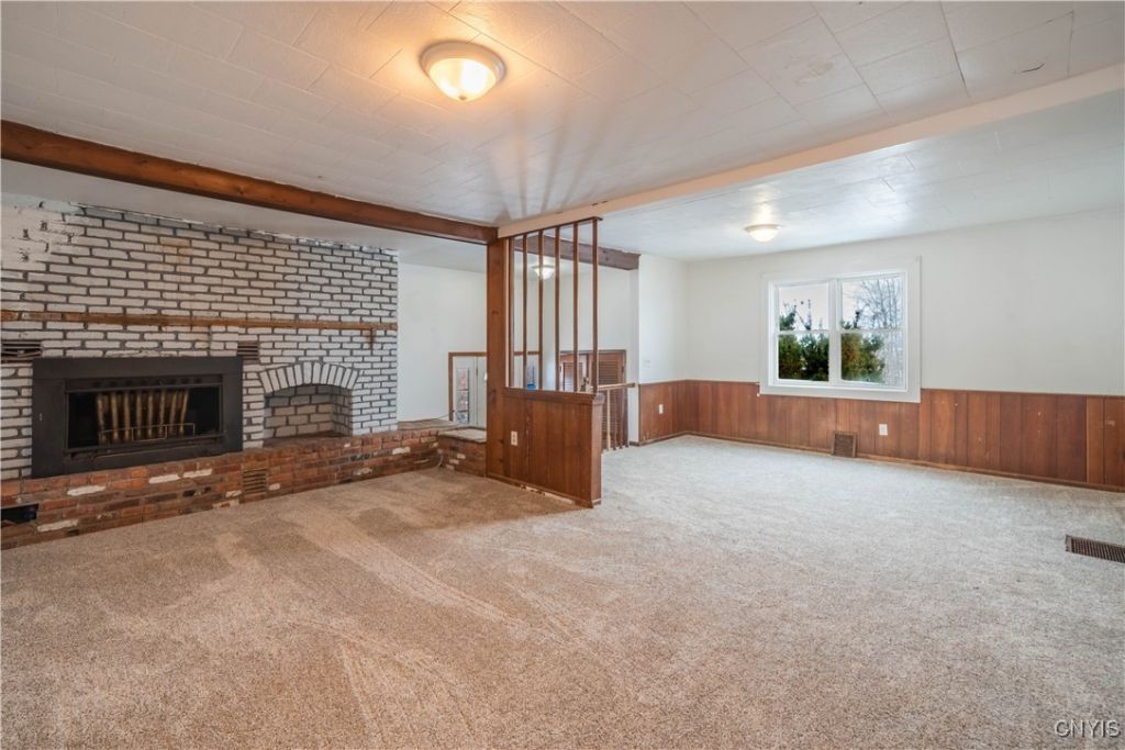 Pompey, New York, 13084, United States, 5 Bedrooms Bedrooms, ,2 BathroomsBathrooms,Residential,For Sale,1993406