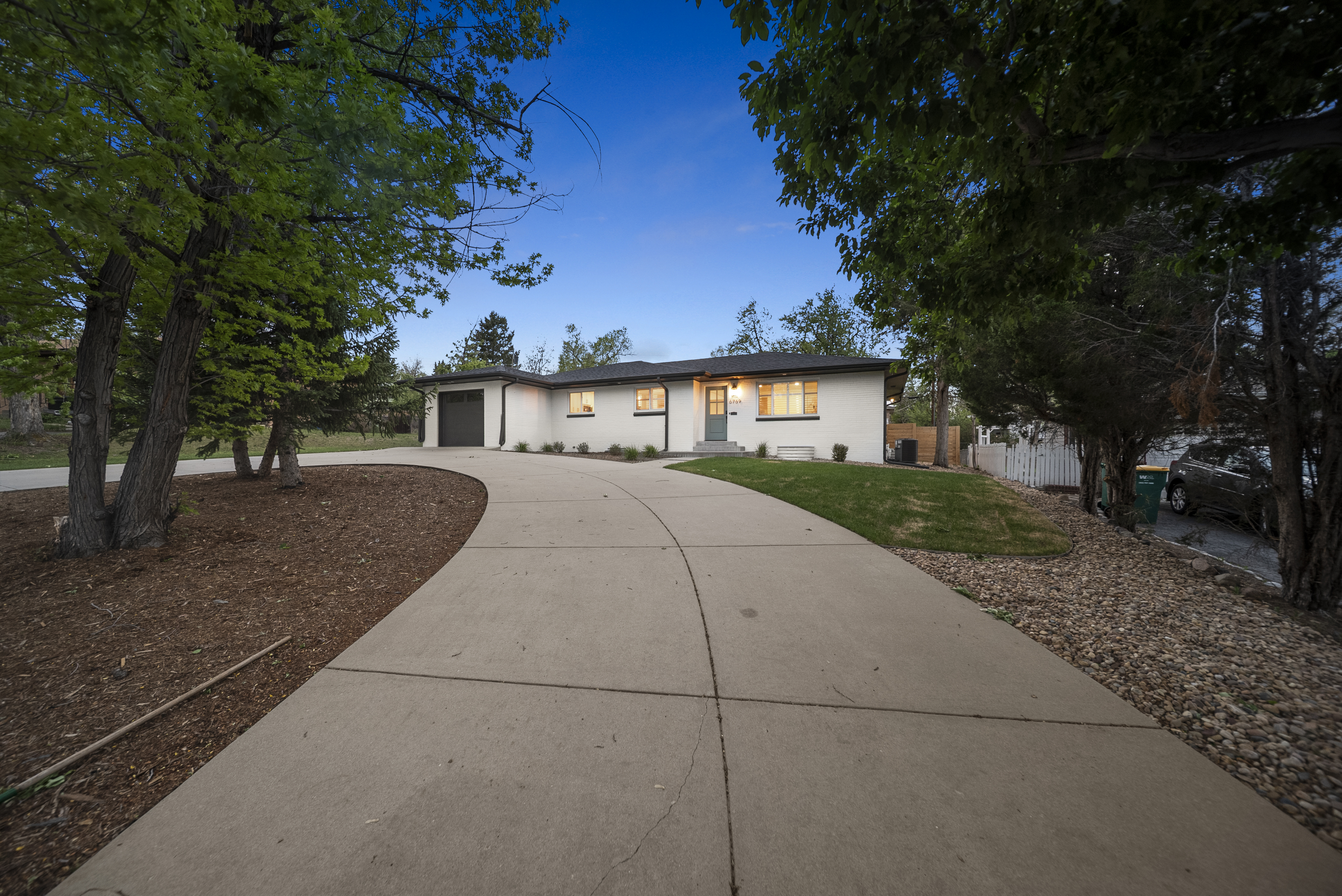  Fully Renovated Home In The Heart Of Littleton Park - 物件實景