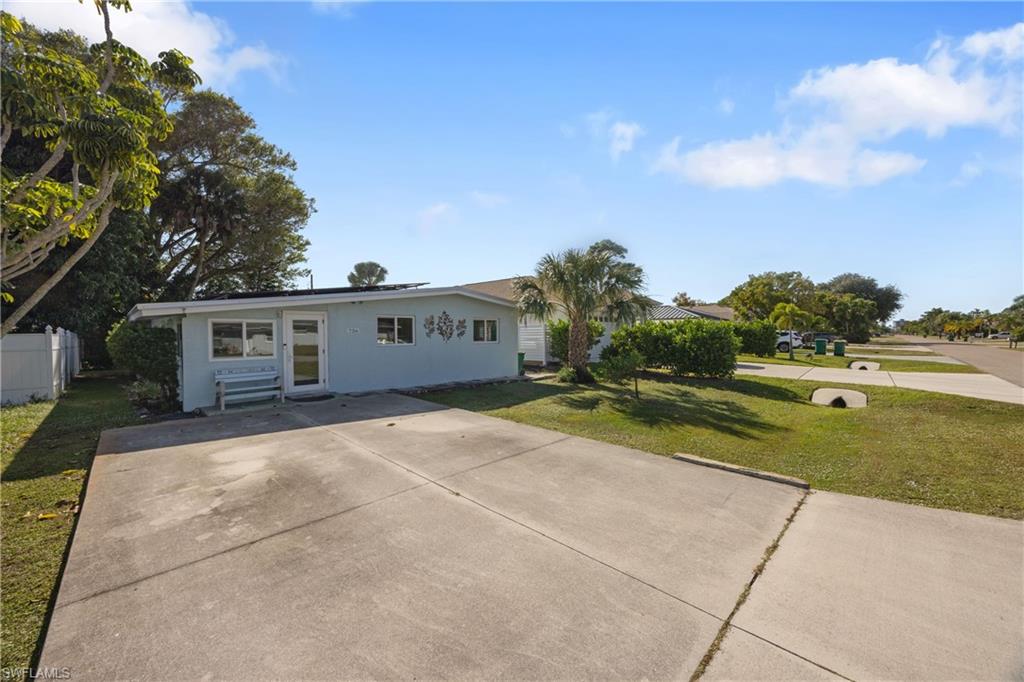 Naples, Florida, 34108, United States, 4 Bedrooms Bedrooms, ,2 BathroomsBathrooms,Residential,For Sale,1996905