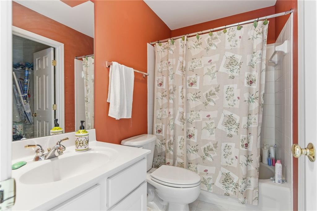 Cumming, Georgia, 30041, United States, 5 Bedrooms Bedrooms, ,4 BathroomsBathrooms,Residential,For Sale,2031919