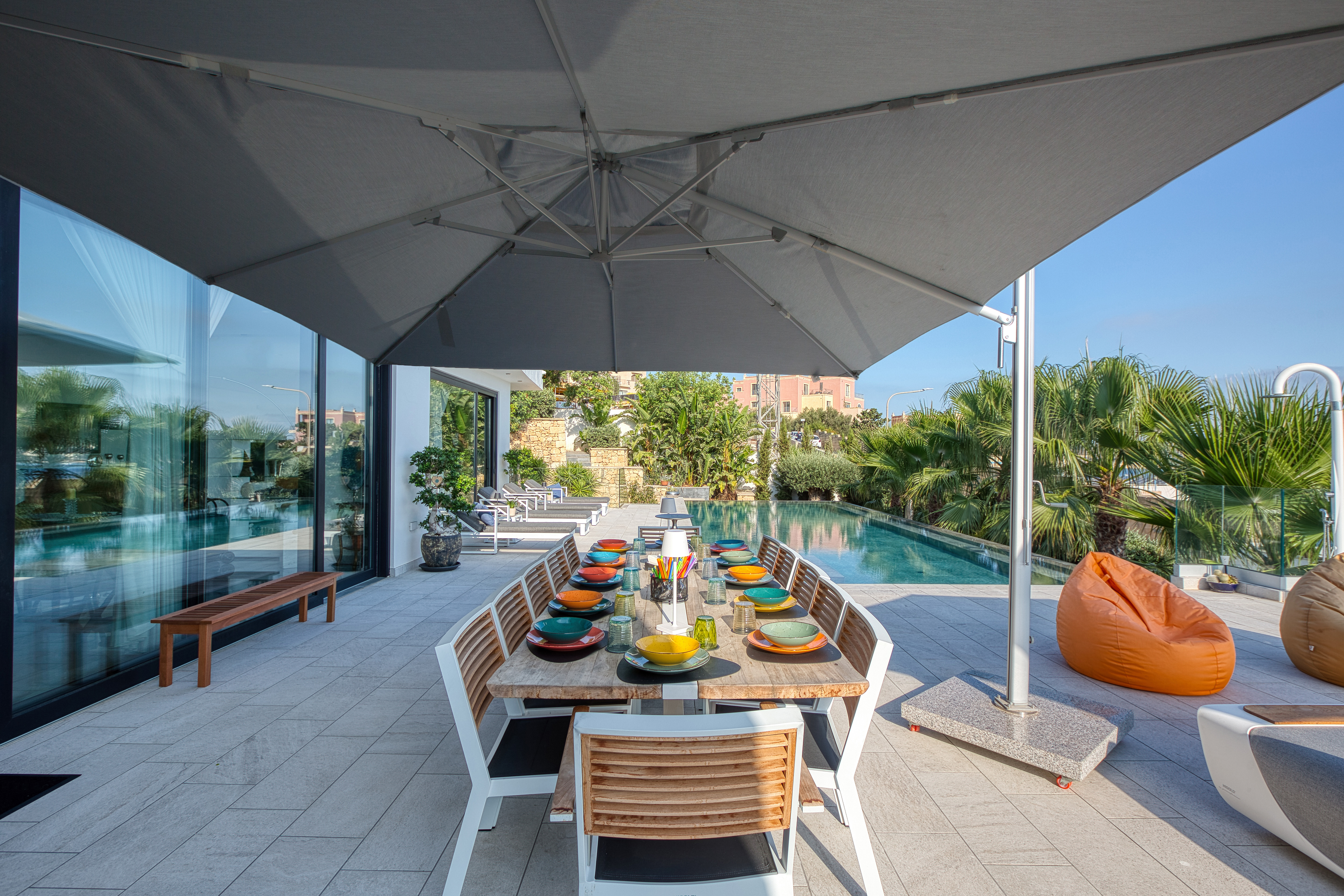  Contemporary Mediterranean Villa - 物件實景