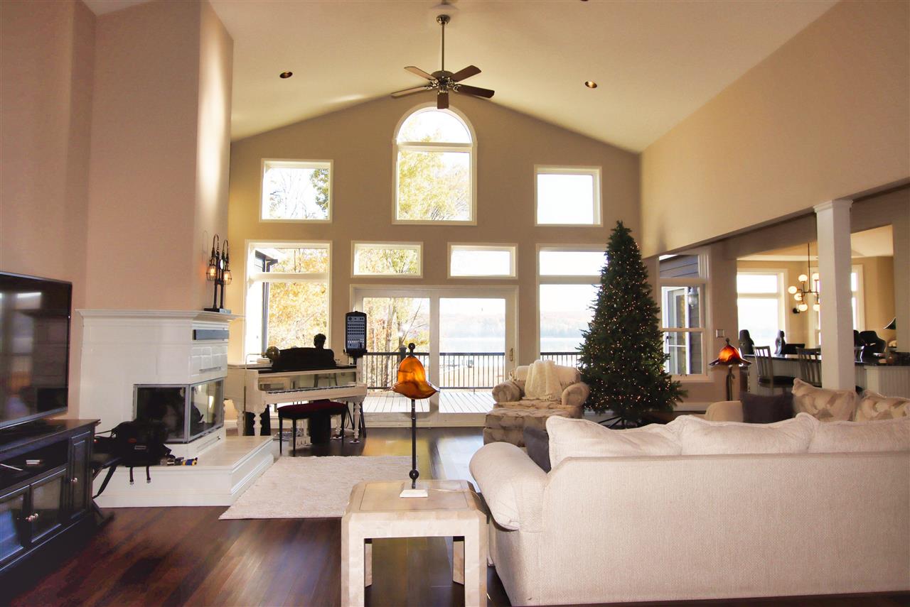 Boyne City, Michigan, 49712, United States, 5 Bedrooms Bedrooms, ,3 BathroomsBathrooms,Residential,For Sale,1986275