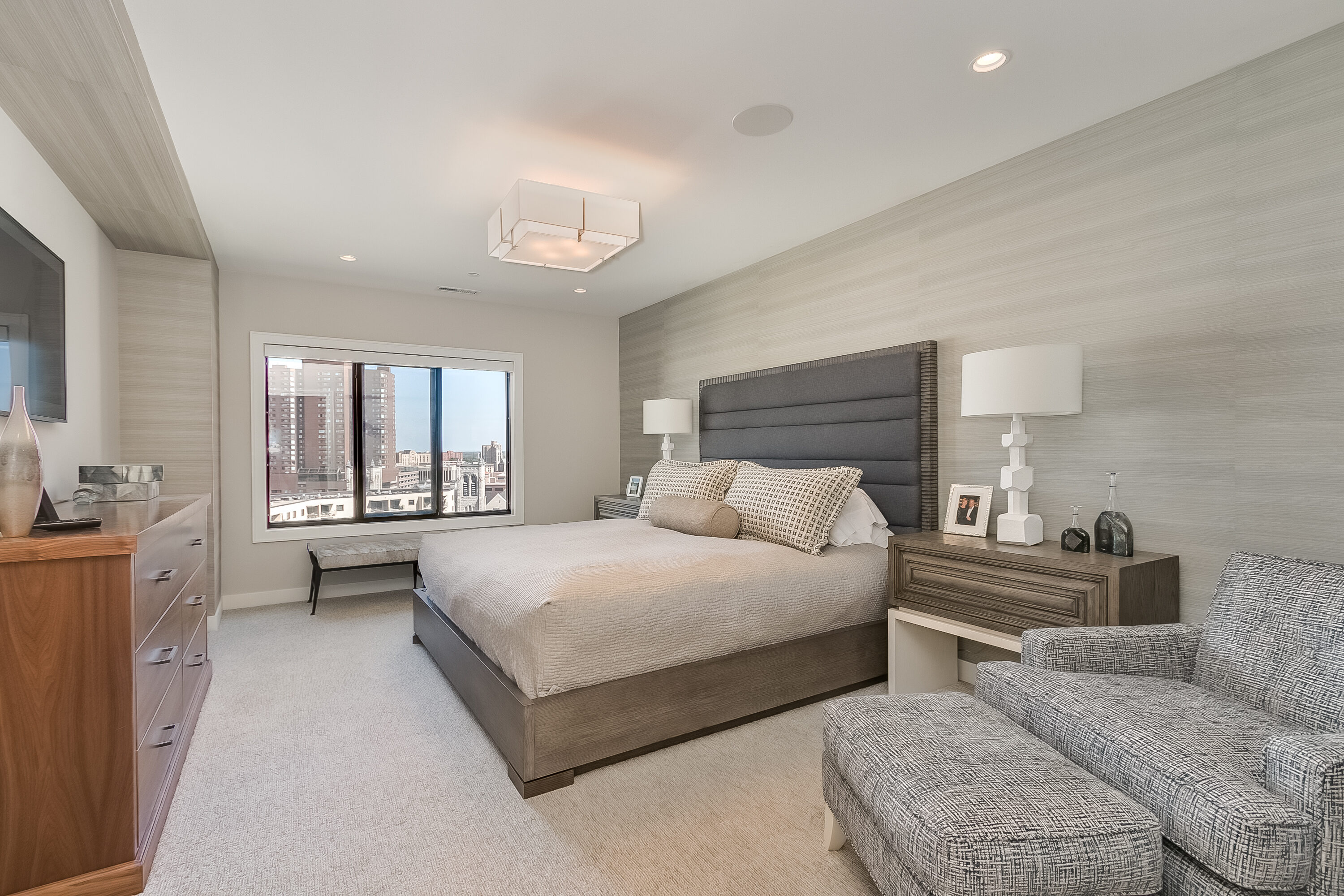  Luxurious Reimagined Downtown Condo - 物件實景