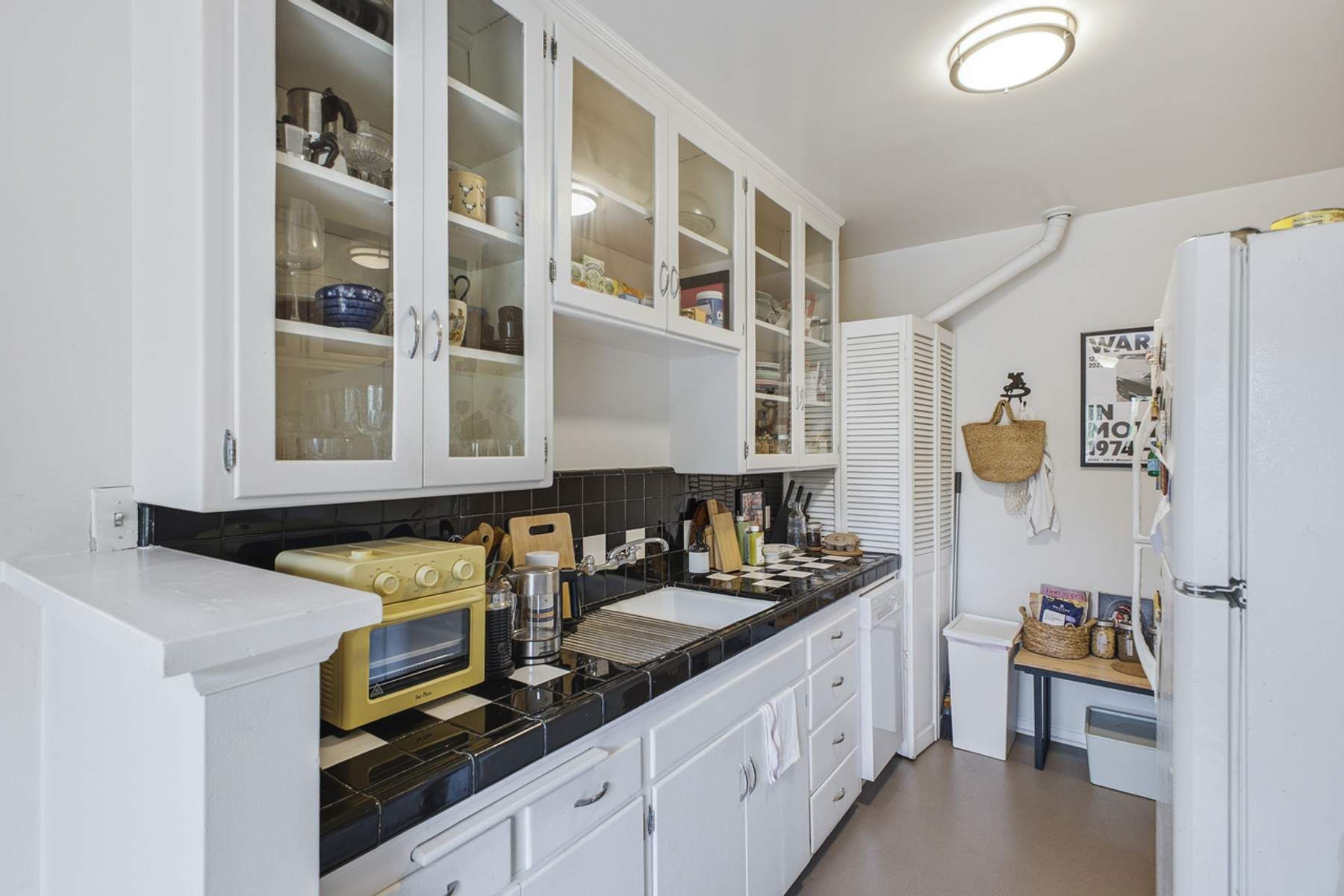  6159 Glen Oak Street - 物件實景