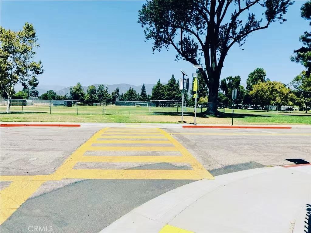 La Verne, California, 91750, United States, 7 Bedrooms Bedrooms, ,4 BathroomsBathrooms,Residential,For Sale,1979941