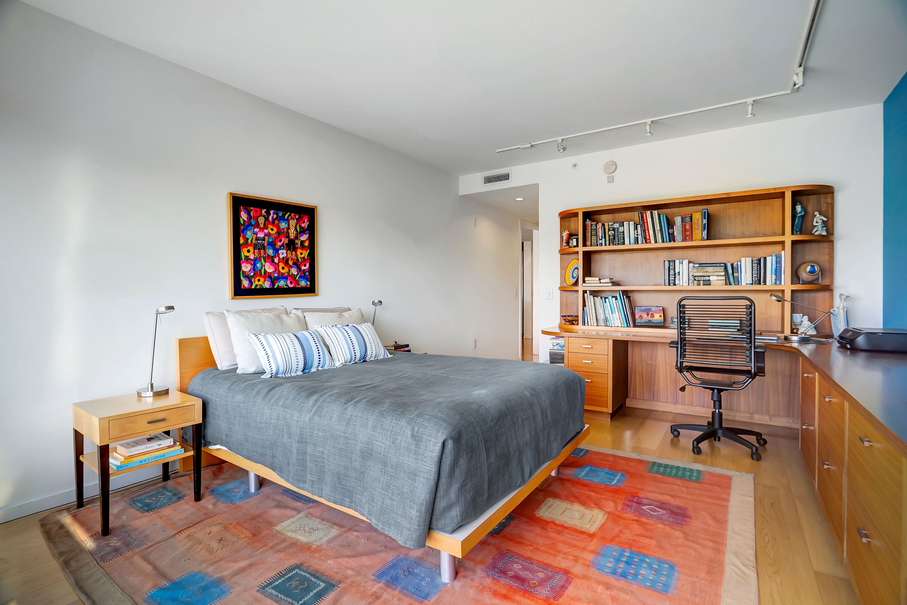  1705 Ocean Avenue, 508 - 物件實景