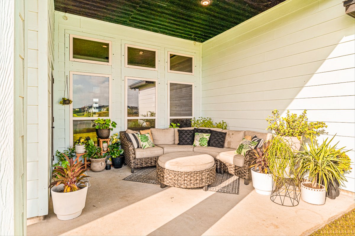 Rockport, Texas, 78382, United States, 5 Bedrooms Bedrooms, ,4 BathroomsBathrooms,Residential,For Sale,1906420