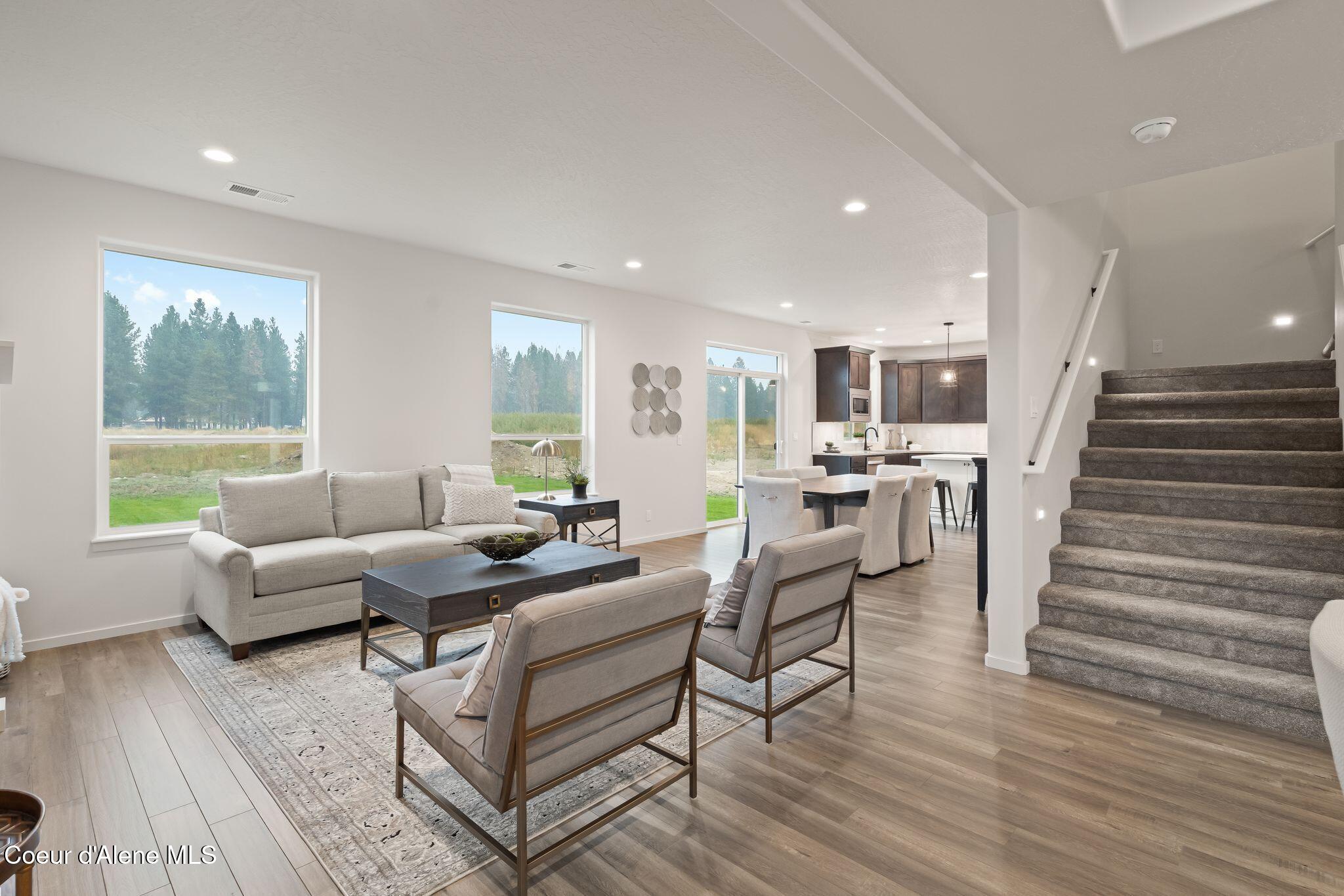Rathdrum, Idaho, 83858, United States, 4 Bedrooms Bedrooms, ,3 BathroomsBathrooms,Residential,For Sale,1746767