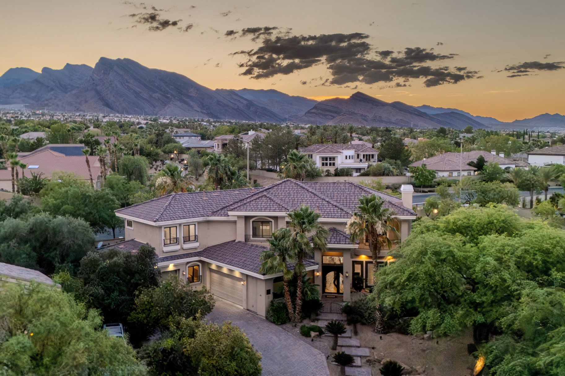  Mountain View home on Cul-de-Sac with Pool, Spa & Sport Court - 物件實景