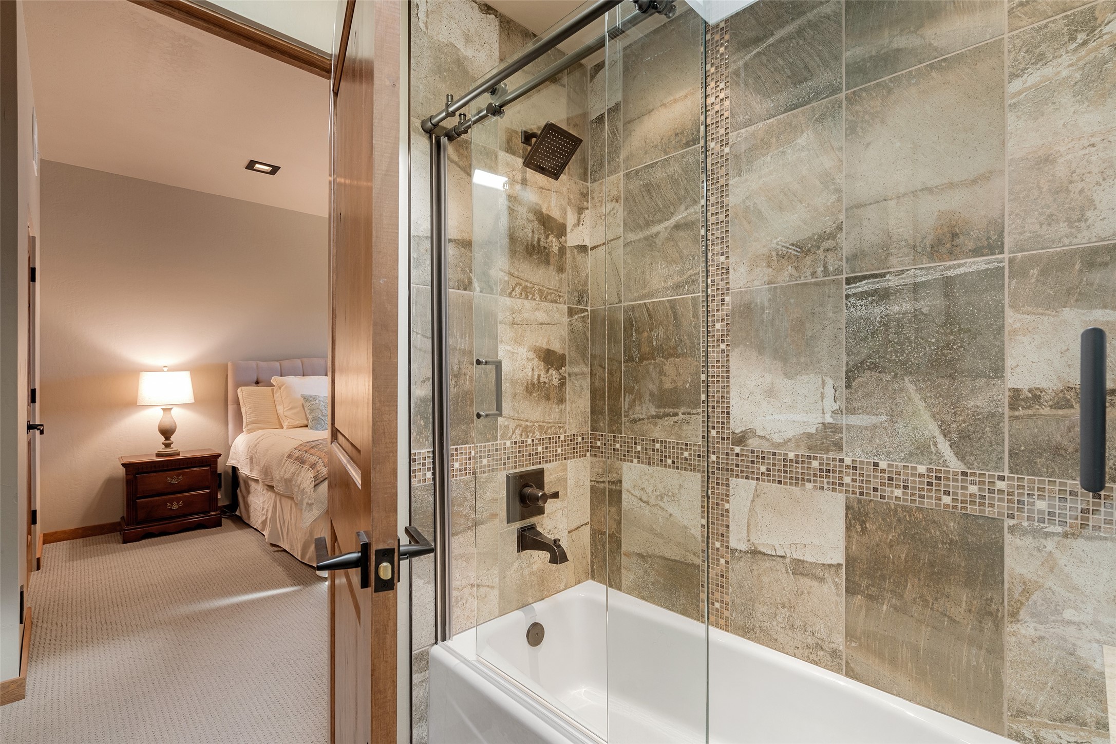  4 W. Golden Eagle - 物件實景