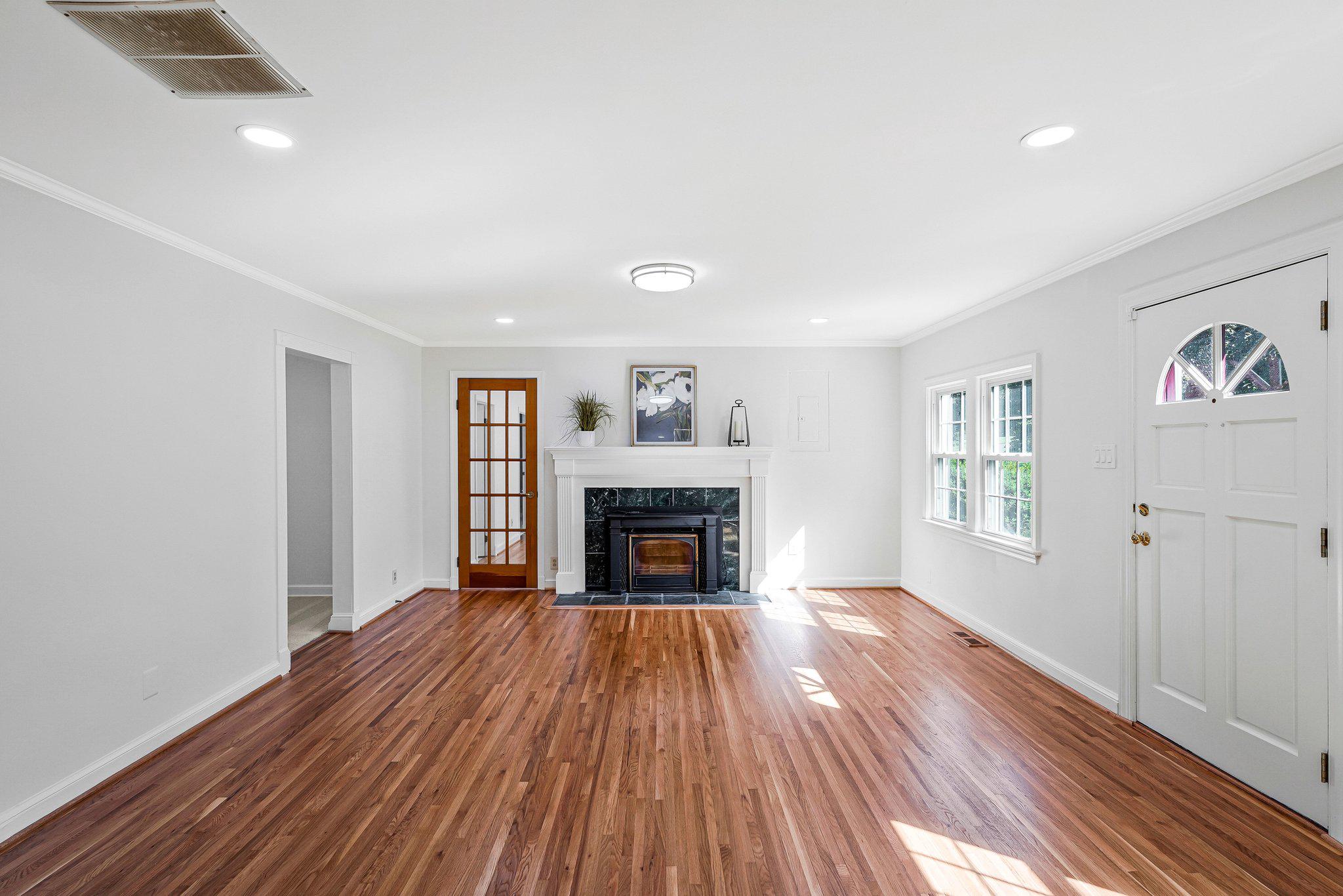  2718 Pioneer Lane, Falls Church, VA, 22043 - 物件實景
