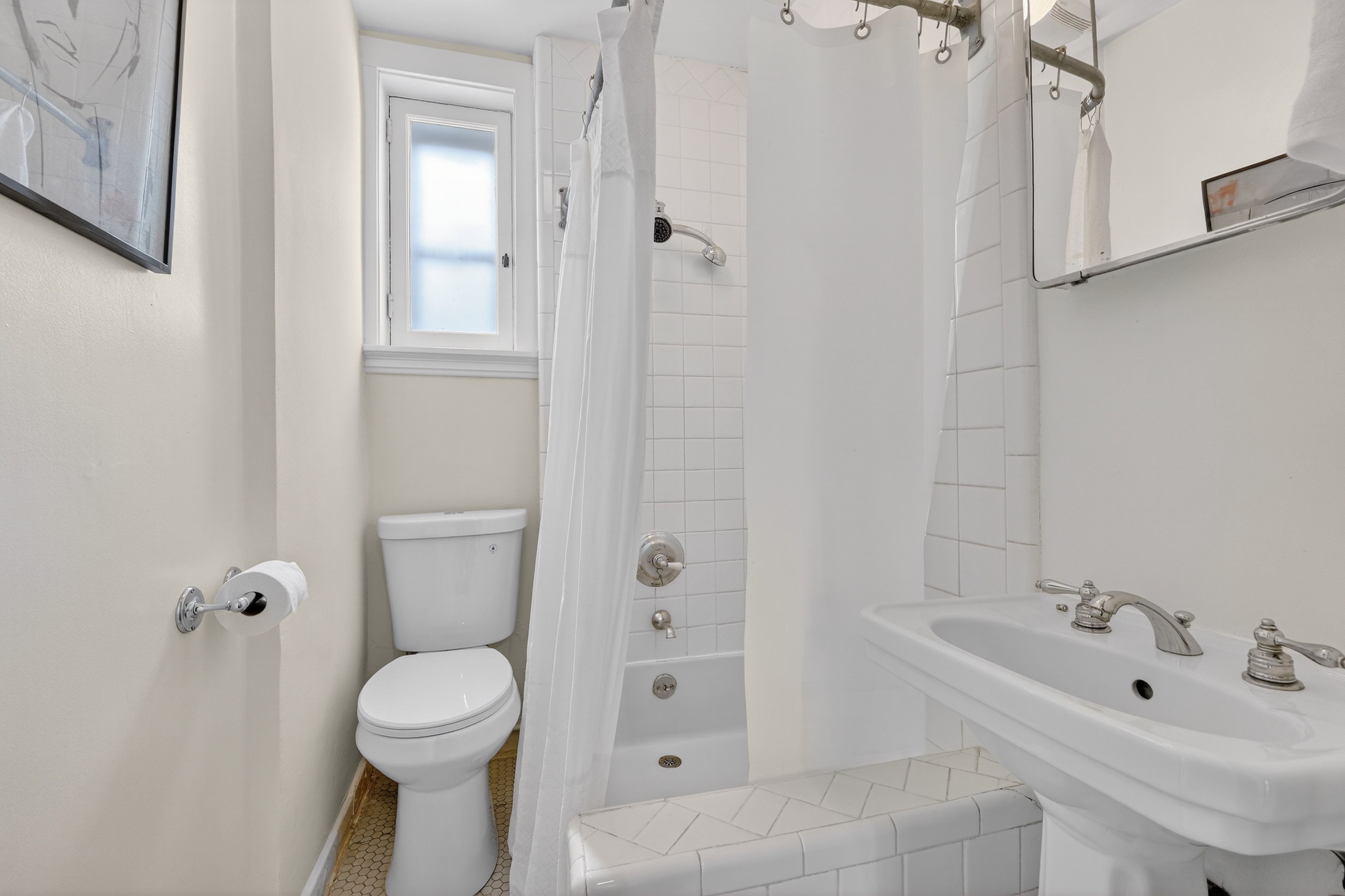  Timeless Elegance in Parkview Place