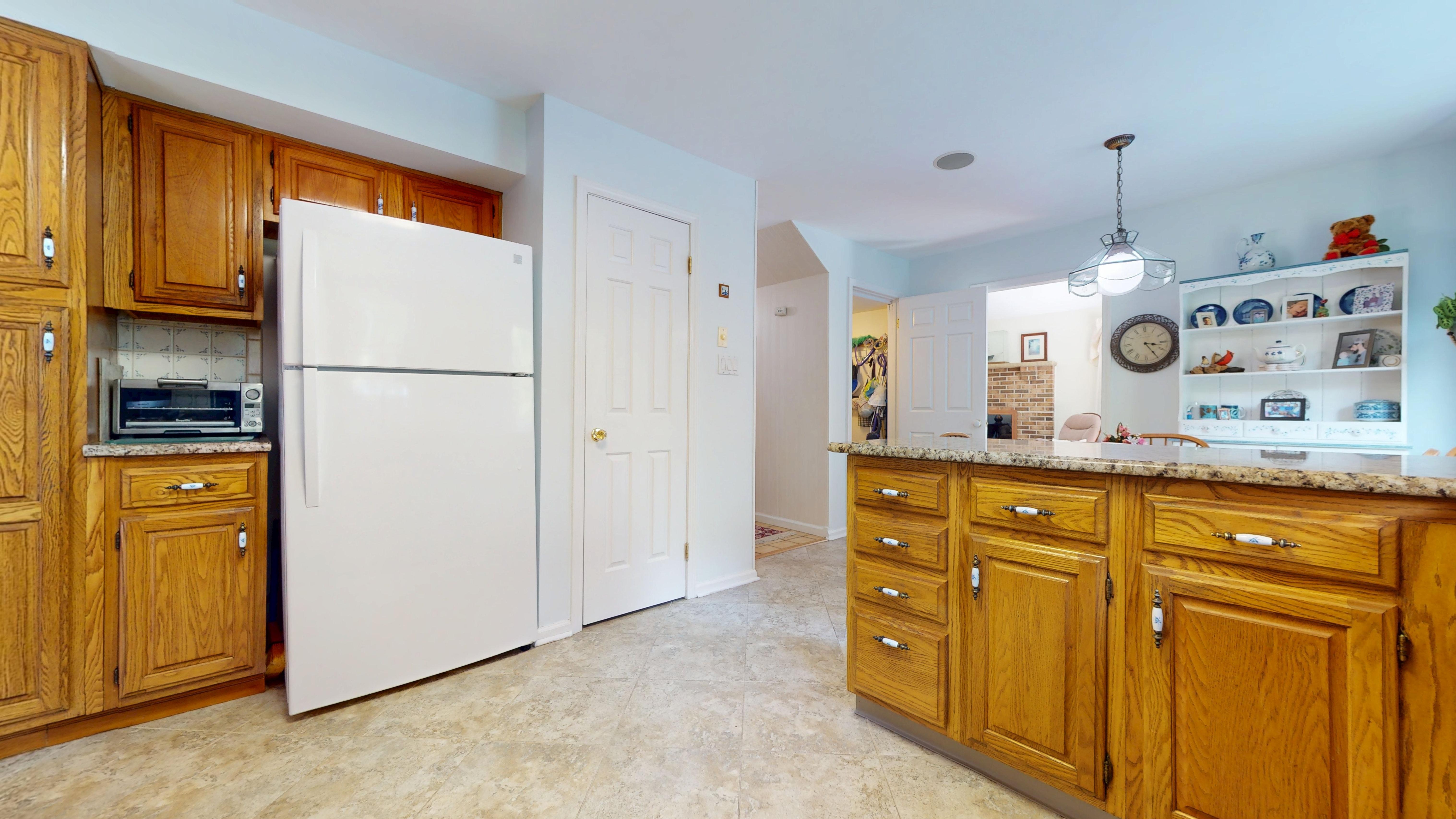 Galloway, New Jersey, 08205, United States, 4 Bedrooms Bedrooms, ,3 BathroomsBathrooms,Residential,For Sale,2048646