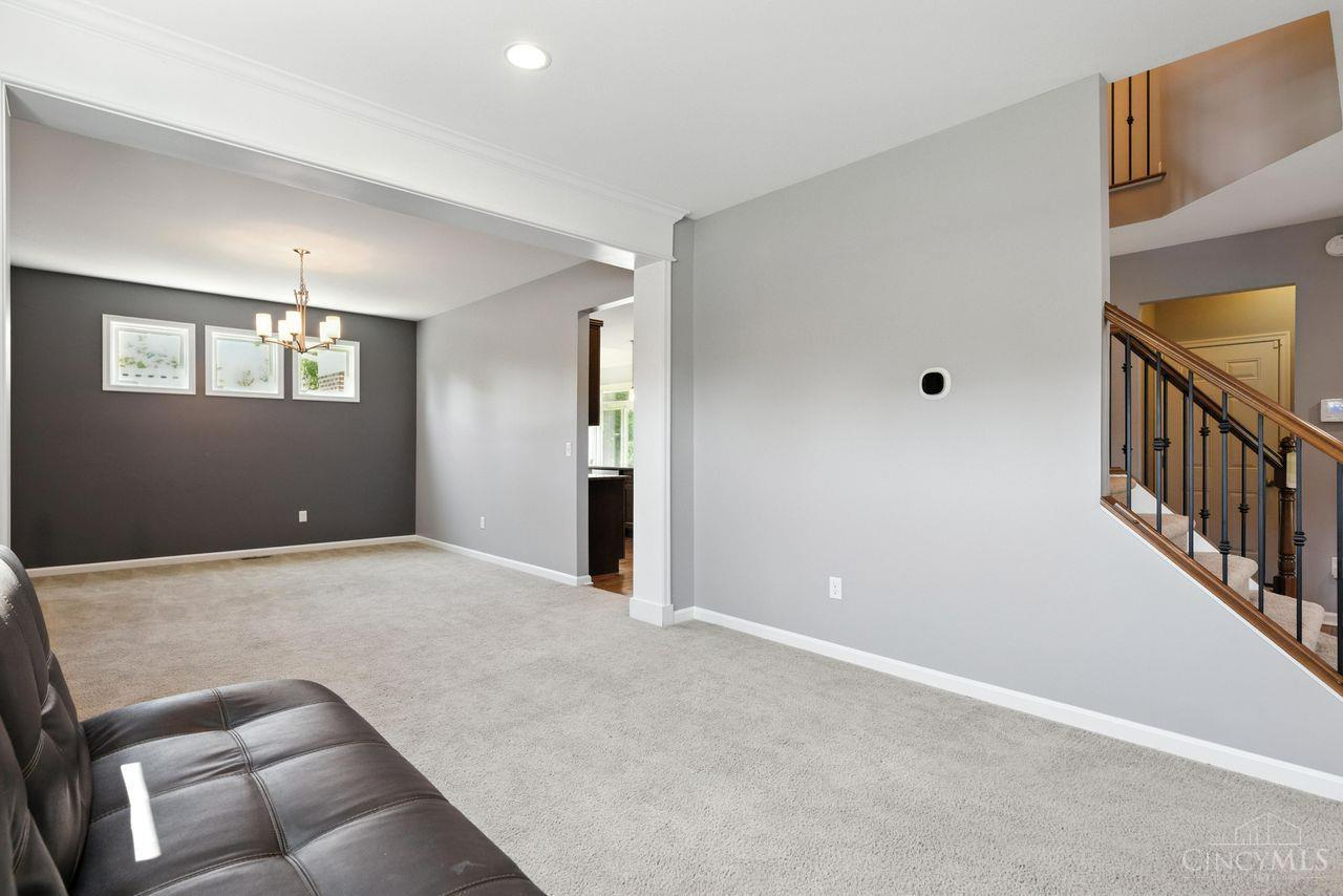 Loveland, Ohio, 45140, United States, 4 Bedrooms Bedrooms, ,4 BathroomsBathrooms,Residential,For Sale,1901126