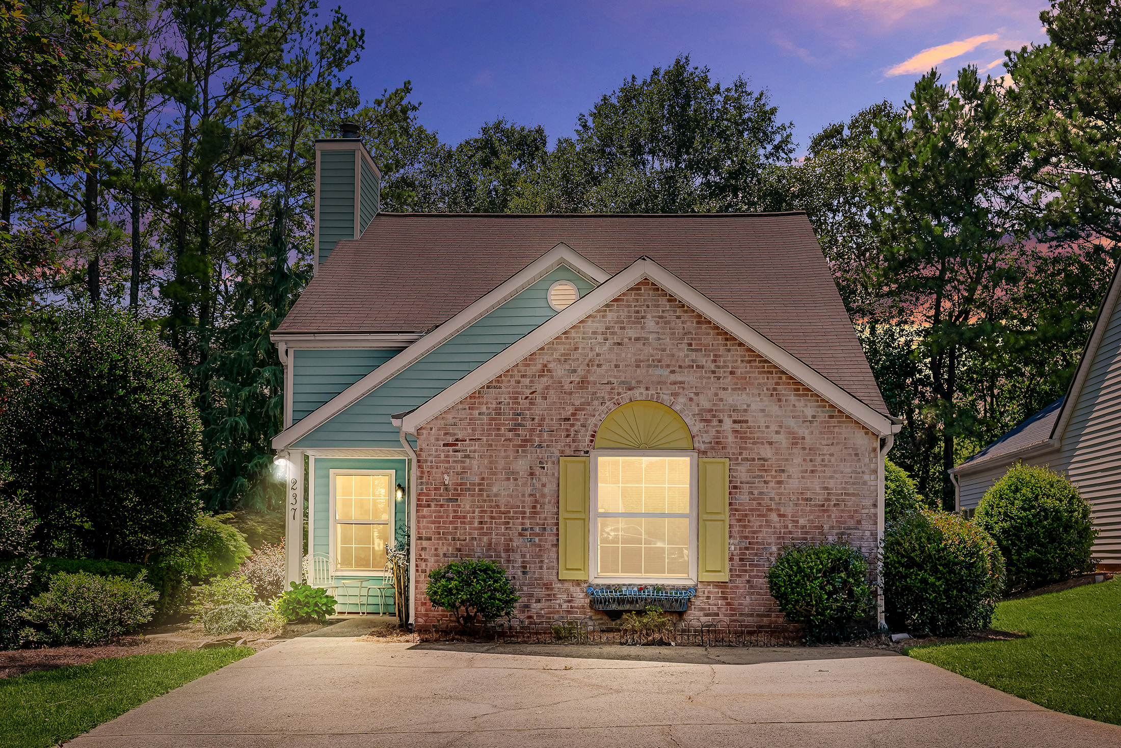  Effortless Living in Charming Alpharetta Home - 物件實景