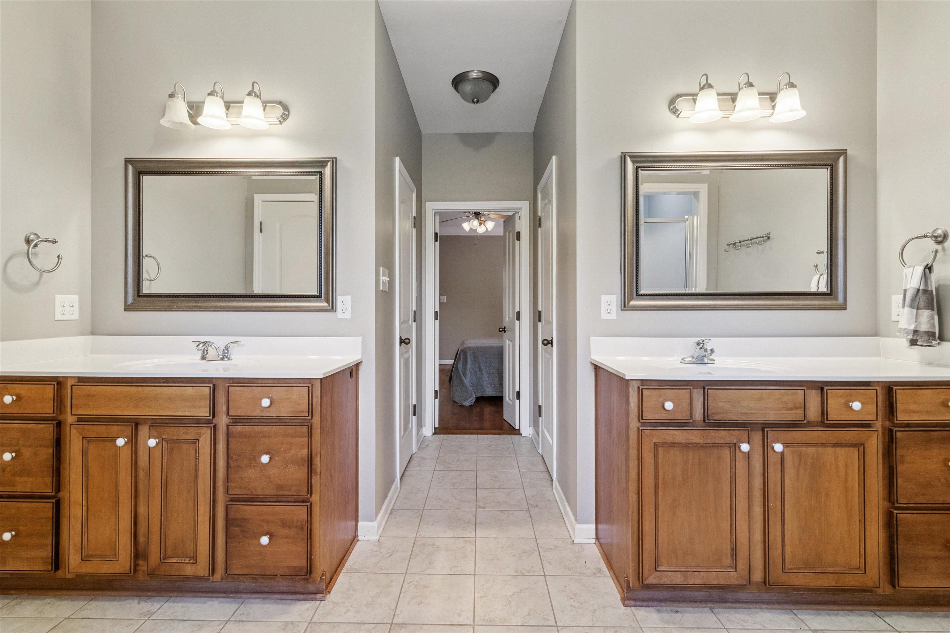 Collierville, Tennessee, 38017, United States, 5 Bedrooms Bedrooms, ,3 BathroomsBathrooms,Residential,For Sale,1907336