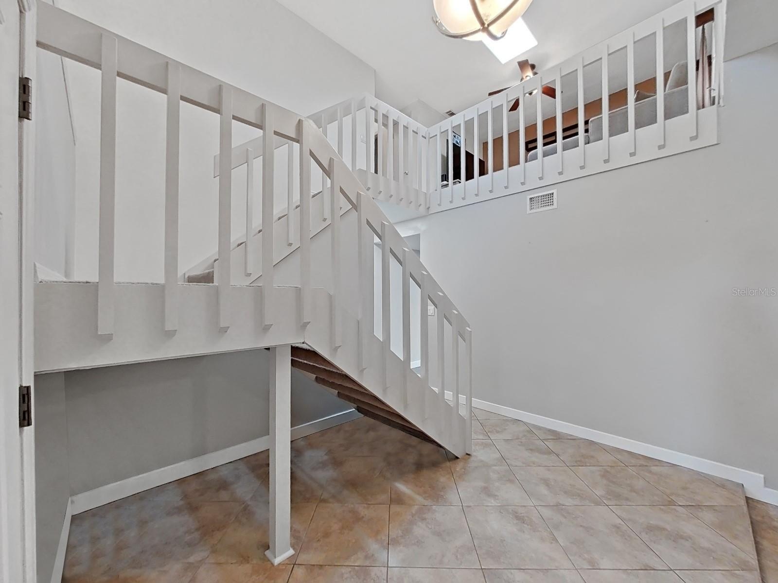 PALM HARBOR, Florida, 34683, United States, 5 Bedrooms Bedrooms, ,2 BathroomsBathrooms,Residential,For Sale,1982999