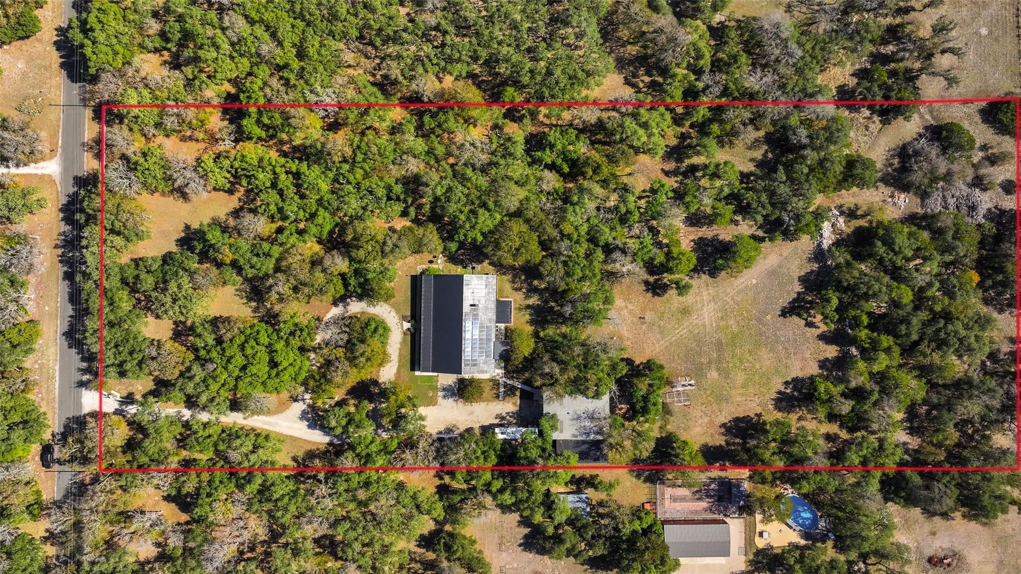 Georgetown, Texas, 78633, United States, 4 Bedrooms Bedrooms, ,2 BathroomsBathrooms,Residential,For Sale,1989896