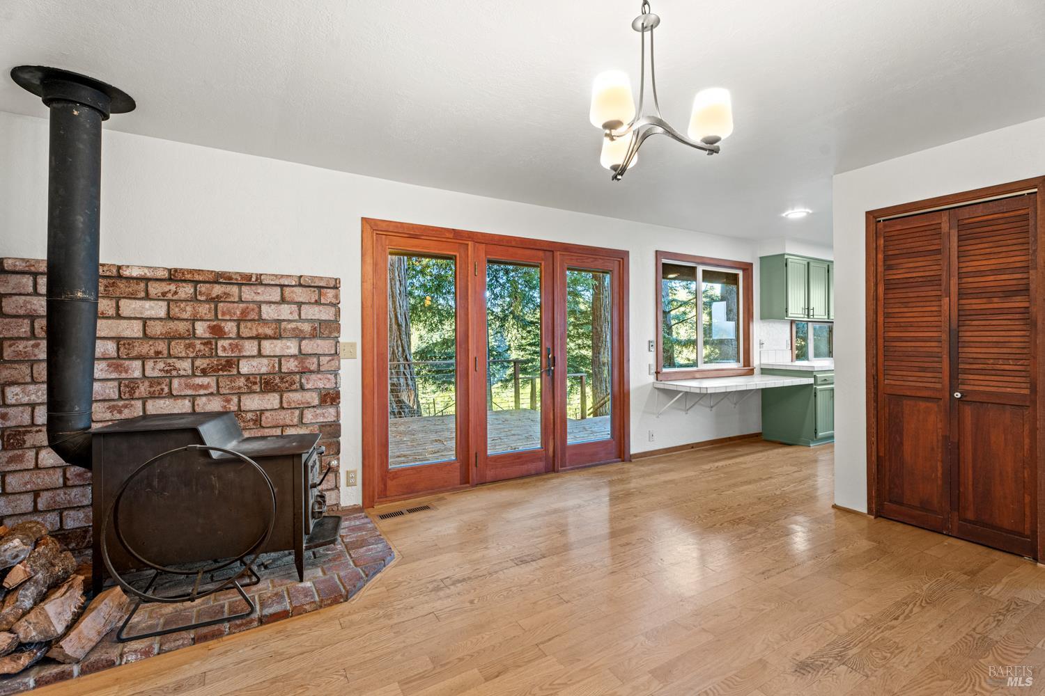 Philo, California, 95466, United States, 3 Bedrooms Bedrooms, ,3 BathroomsBathrooms,Residential,For Sale,1987364