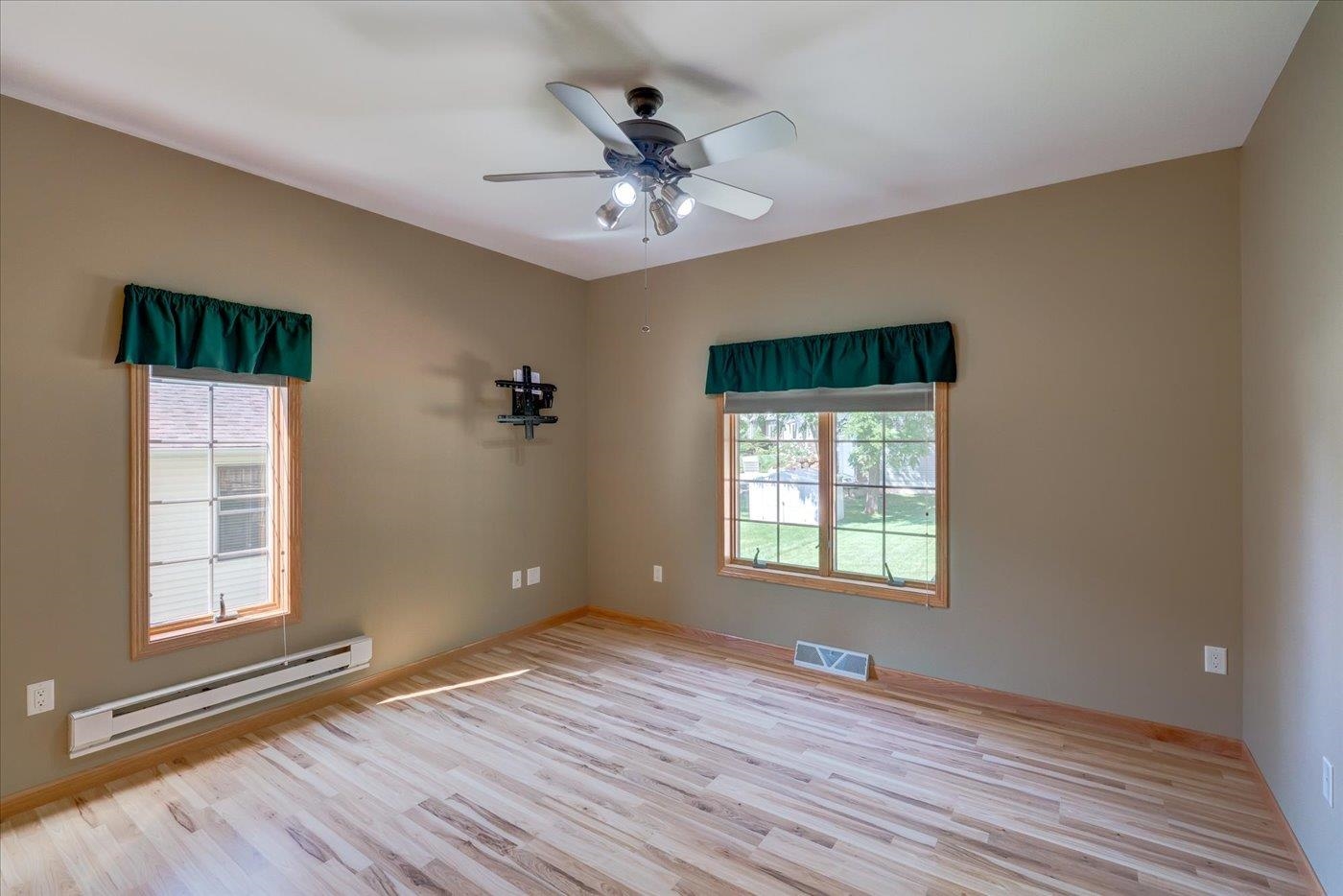 Cross Plains, Wisconsin, 53528, United States, 4 Bedrooms Bedrooms, ,3 BathroomsBathrooms,Residential,For Sale,1914222