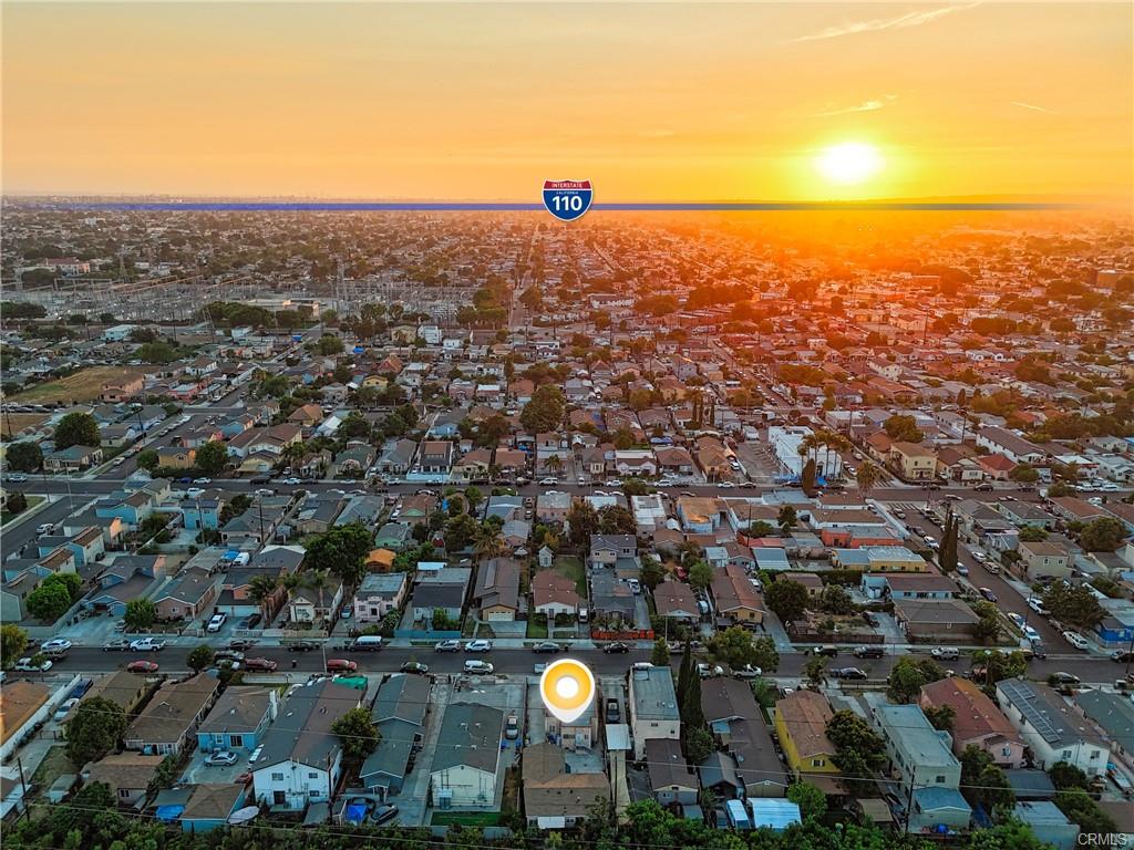 Los Angeles, California, 90002, United States, 4 Bedrooms Bedrooms, ,2 BathroomsBathrooms,Residential,For Sale,1909534