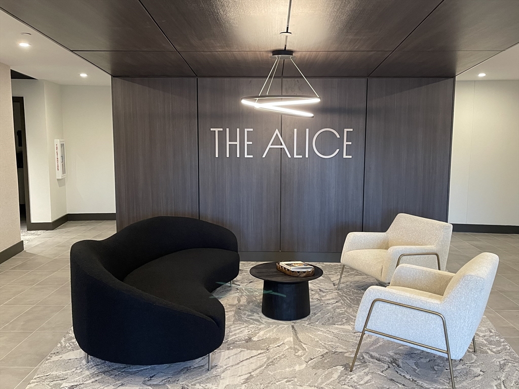 Wilmington, Massachusetts, 01887, United States, 1 Bedroom Bedrooms, ,1 BathroomBathrooms,Residential,For Sale,1983423