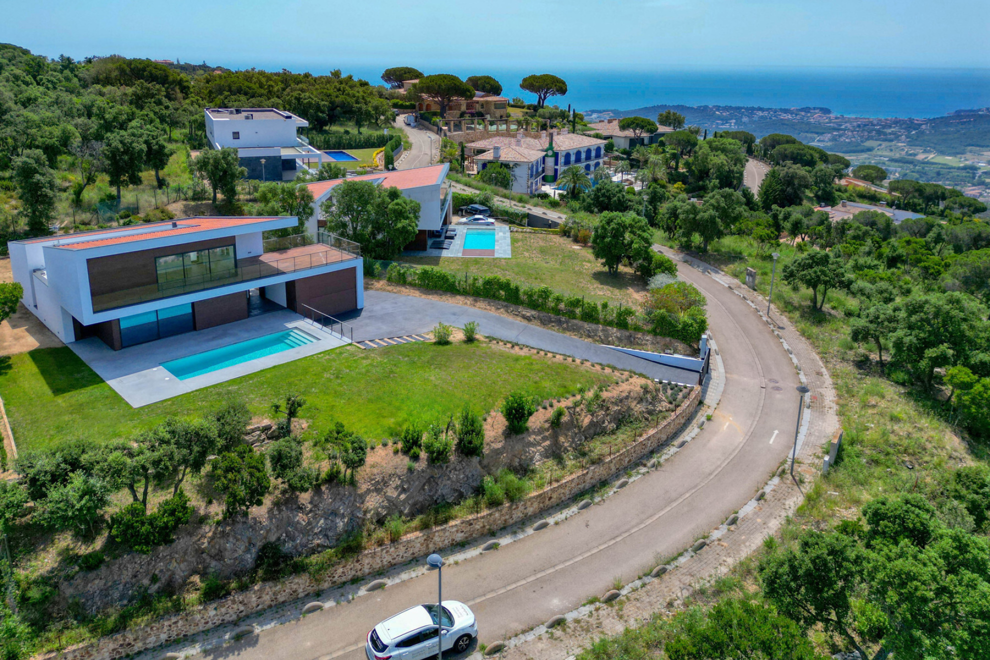  New modern design house with panoramic views - 物件實景