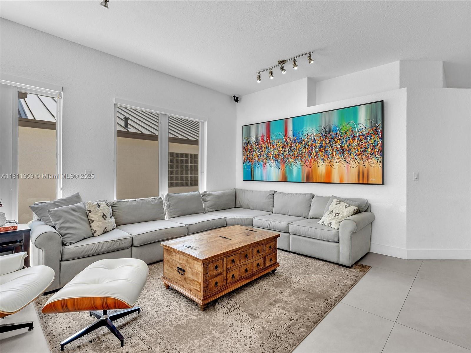 Miami, Florida, 33186, United States, 4 Bedrooms Bedrooms, ,2 BathroomsBathrooms,Residential,For Sale,1838976