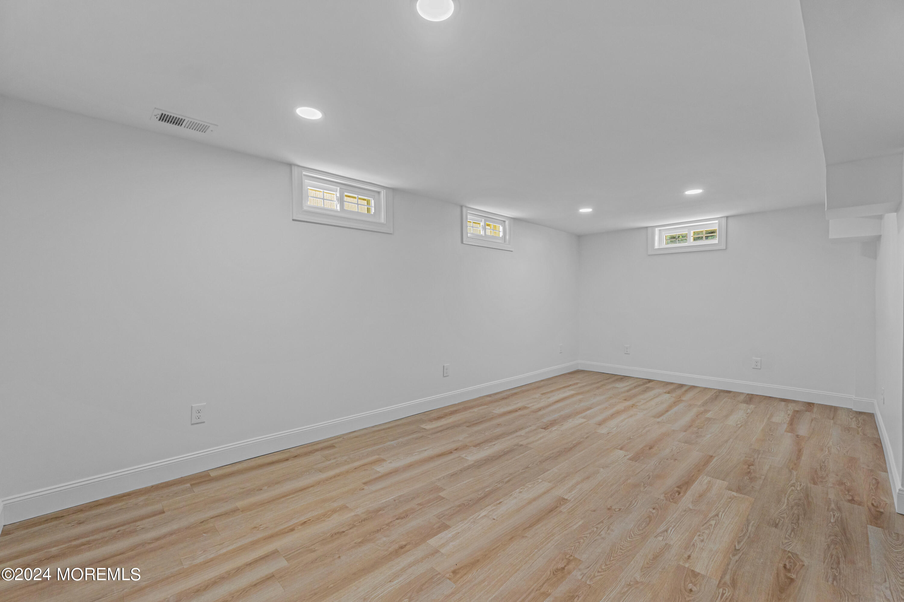 Old Bridge, New Jersey, 08857, United States, 4 Bedrooms Bedrooms, ,2 BathroomsBathrooms,Residential,For Sale,1870843