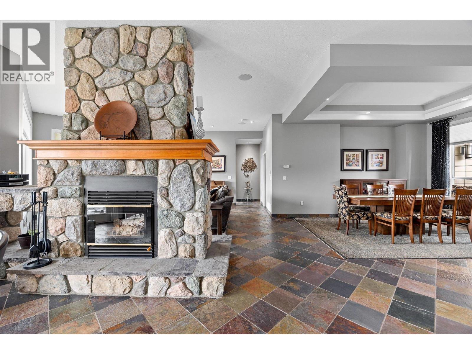 LAKE COUNTRY, British Columbia, V4V 2K7, CA, 4 Bedrooms Bedrooms, ,4 BathroomsBathrooms,Residential,For Sale,1960852