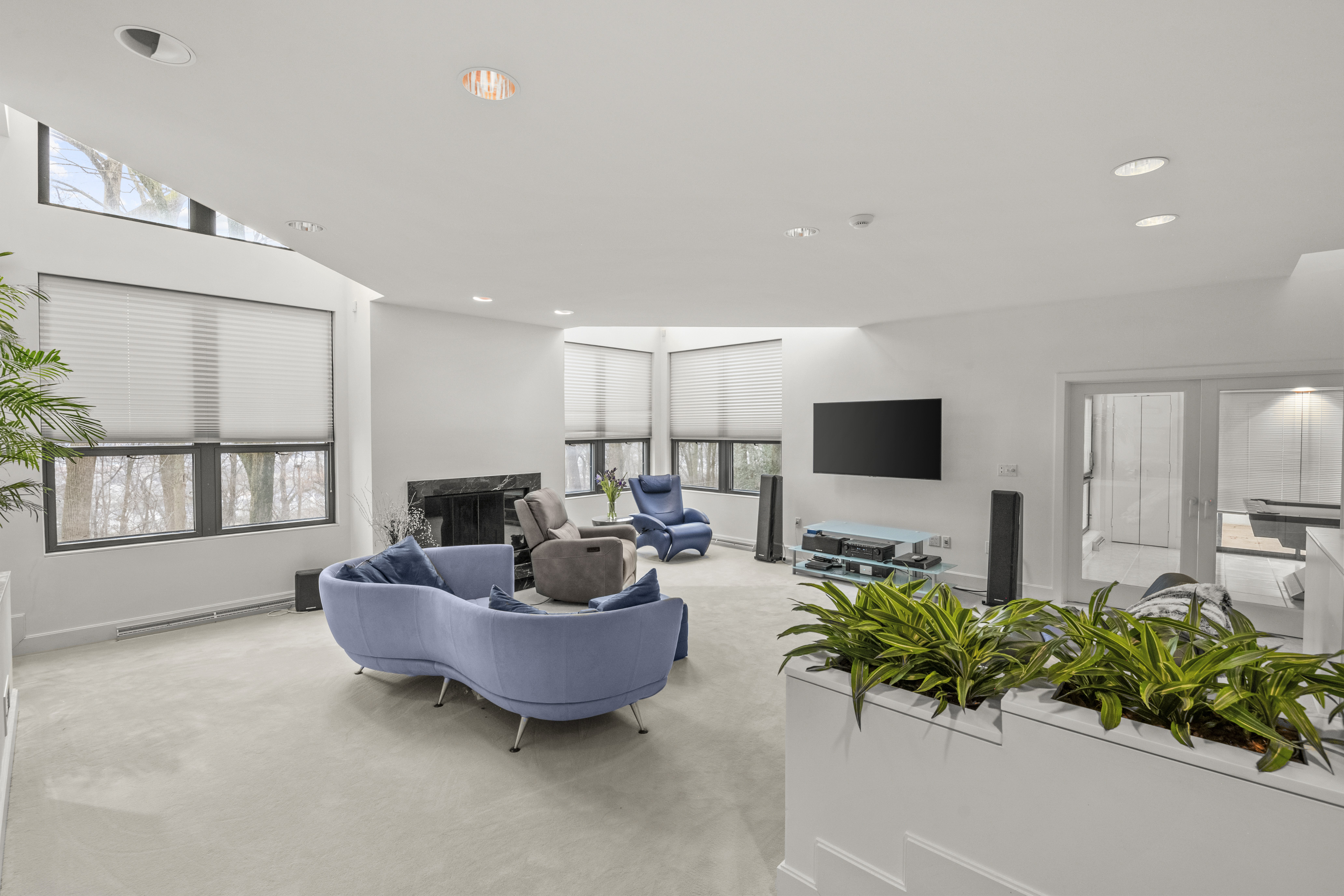  910 Pennwood Circle - 物件實景