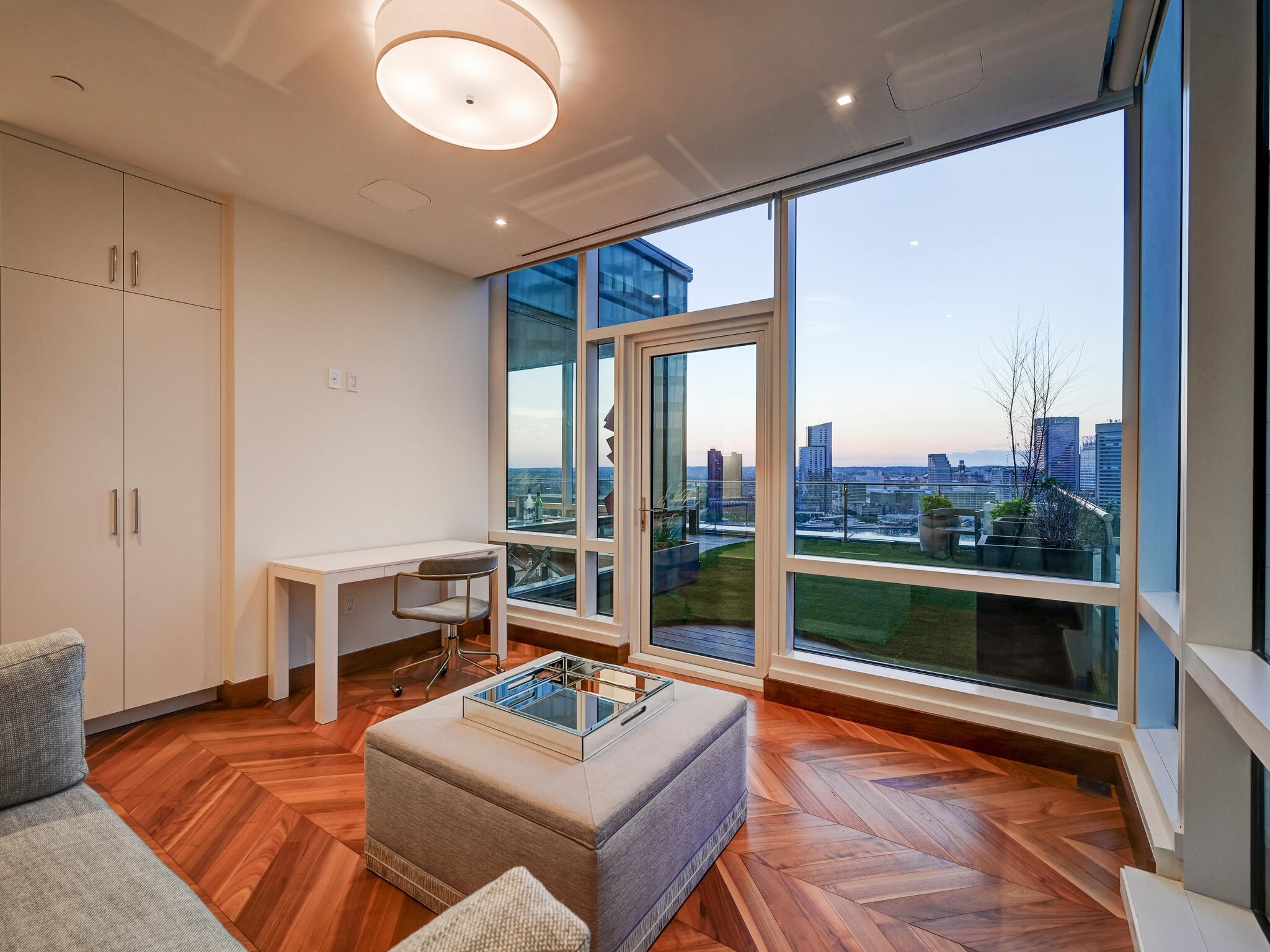  Four Seasons Private Residences - 物件實景