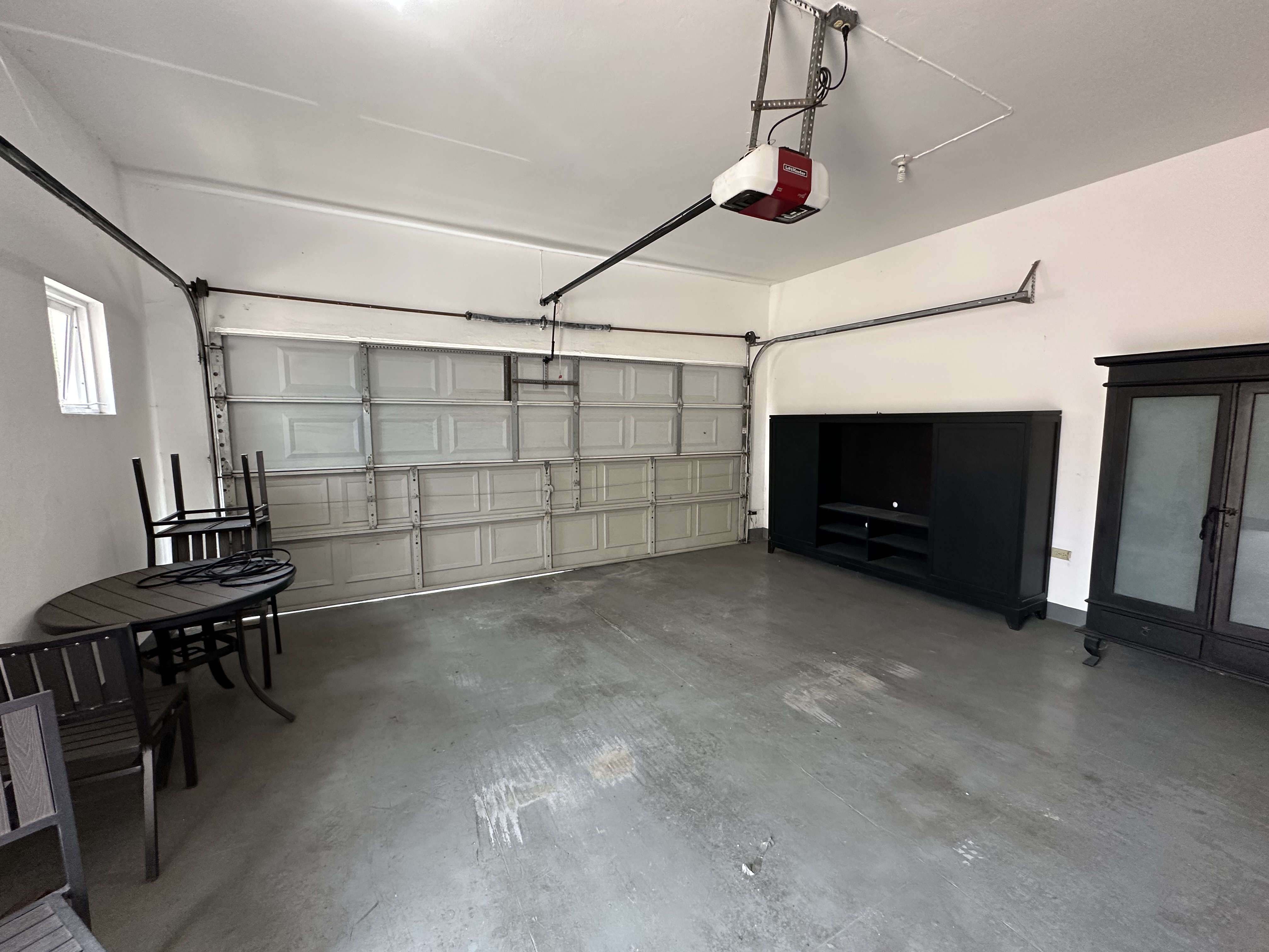 Kingston 6, JM, 3 Bedrooms Bedrooms, ,4 BathroomsBathrooms,Residential,For Sale,1901284