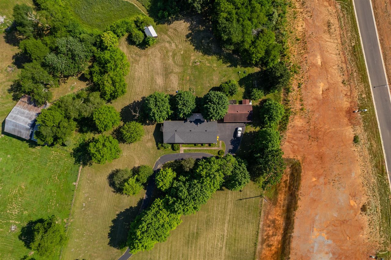 Bowling Green, Kentucky, 42101, United States, 4 Bedrooms Bedrooms, ,3 BathroomsBathrooms,Residential,For Sale,1839985